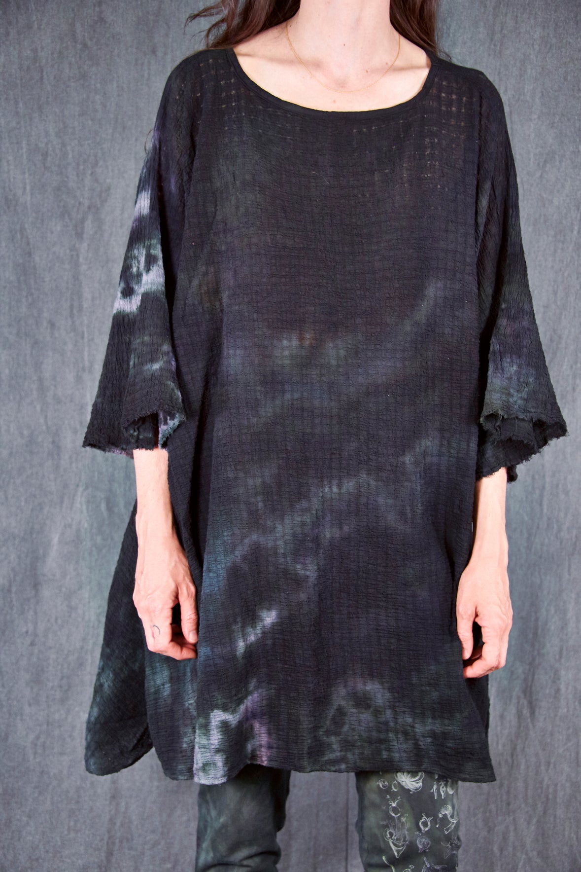 2282 Hand Dyed Ana Tunic Minuit-O/S