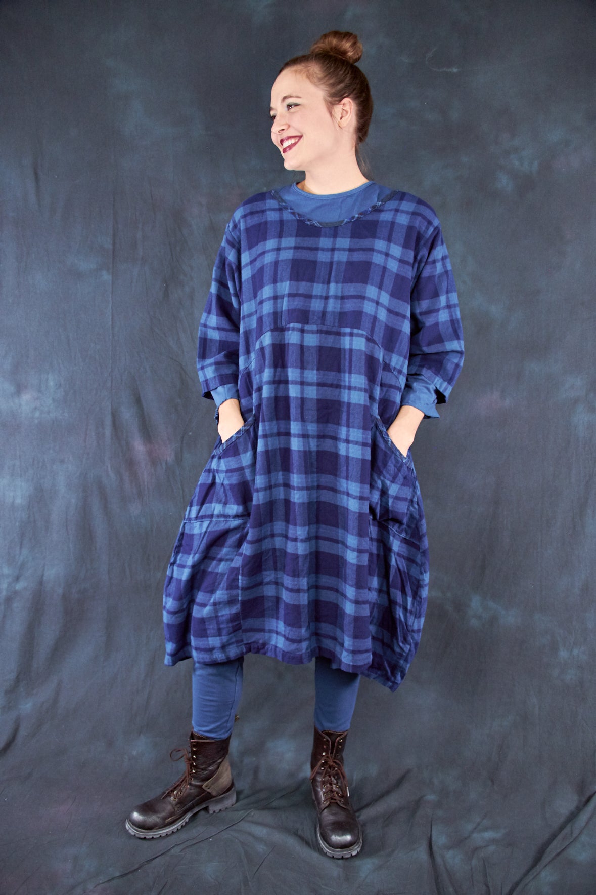 7114 Cabin Dress Blue Note Plaid