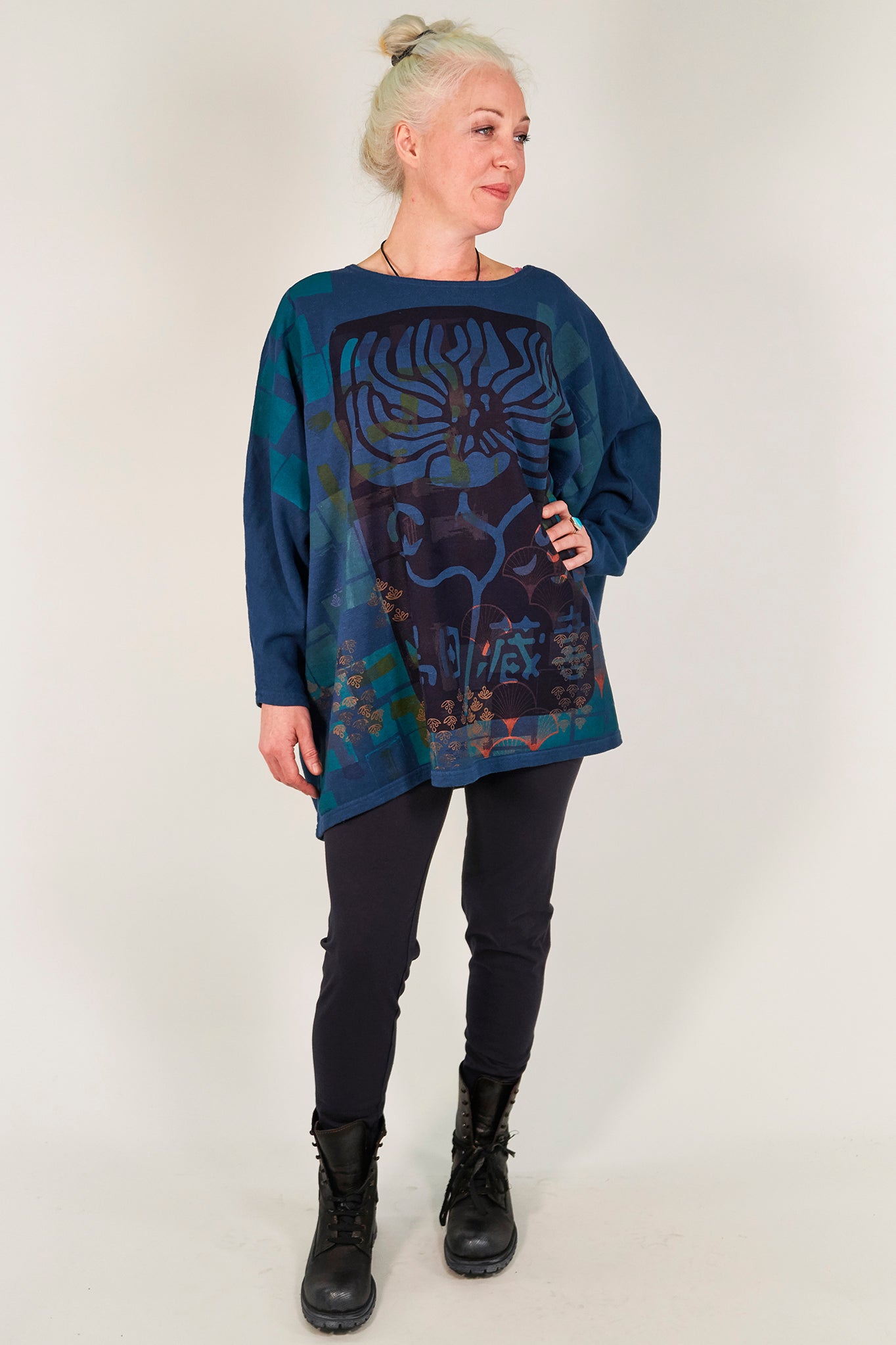 2304 Modern Sweatshirt Imaginary Blue-P