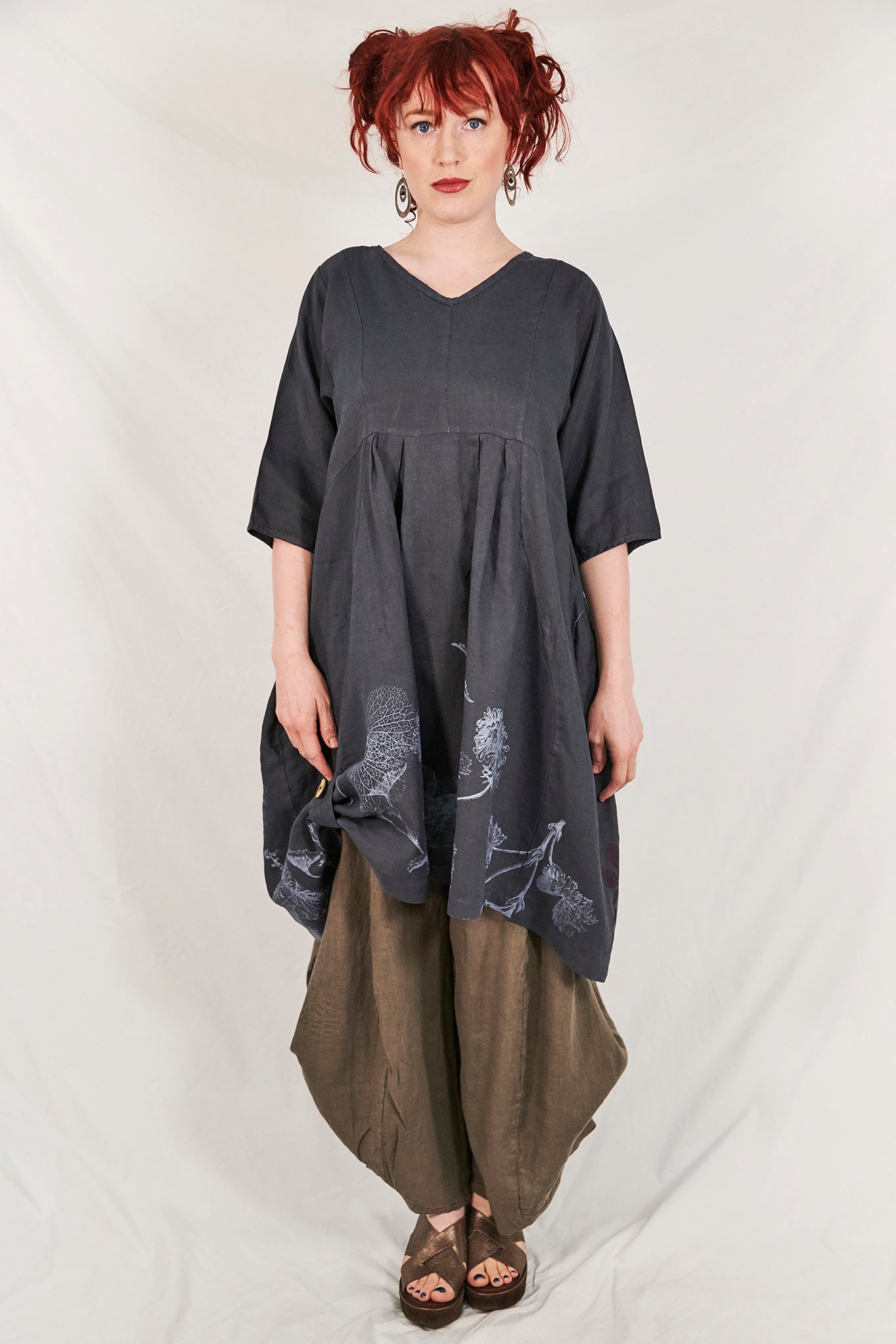 7158 Lucky Linen Dress Indigo Floral Symphony-P