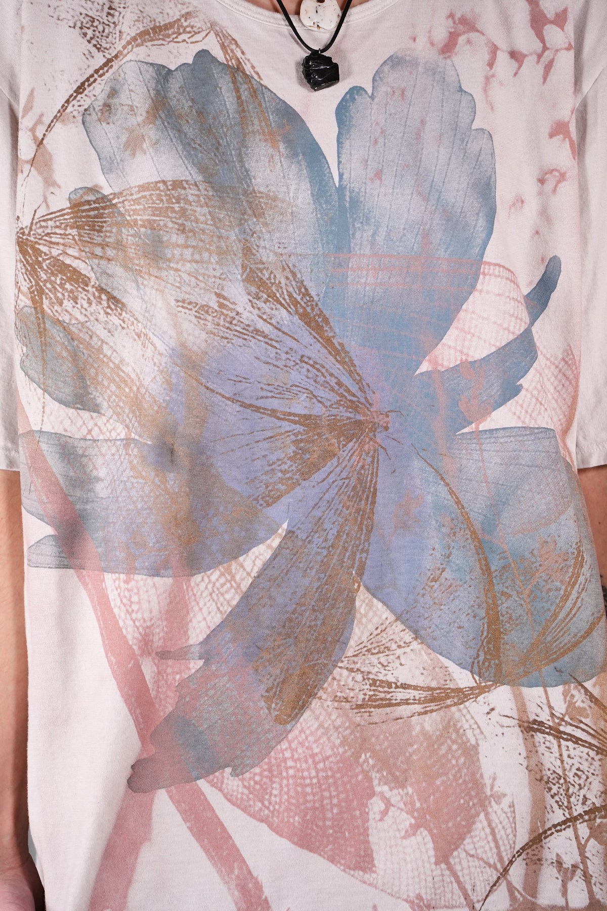1171 Studio Tee Natural Summer Breeze-P