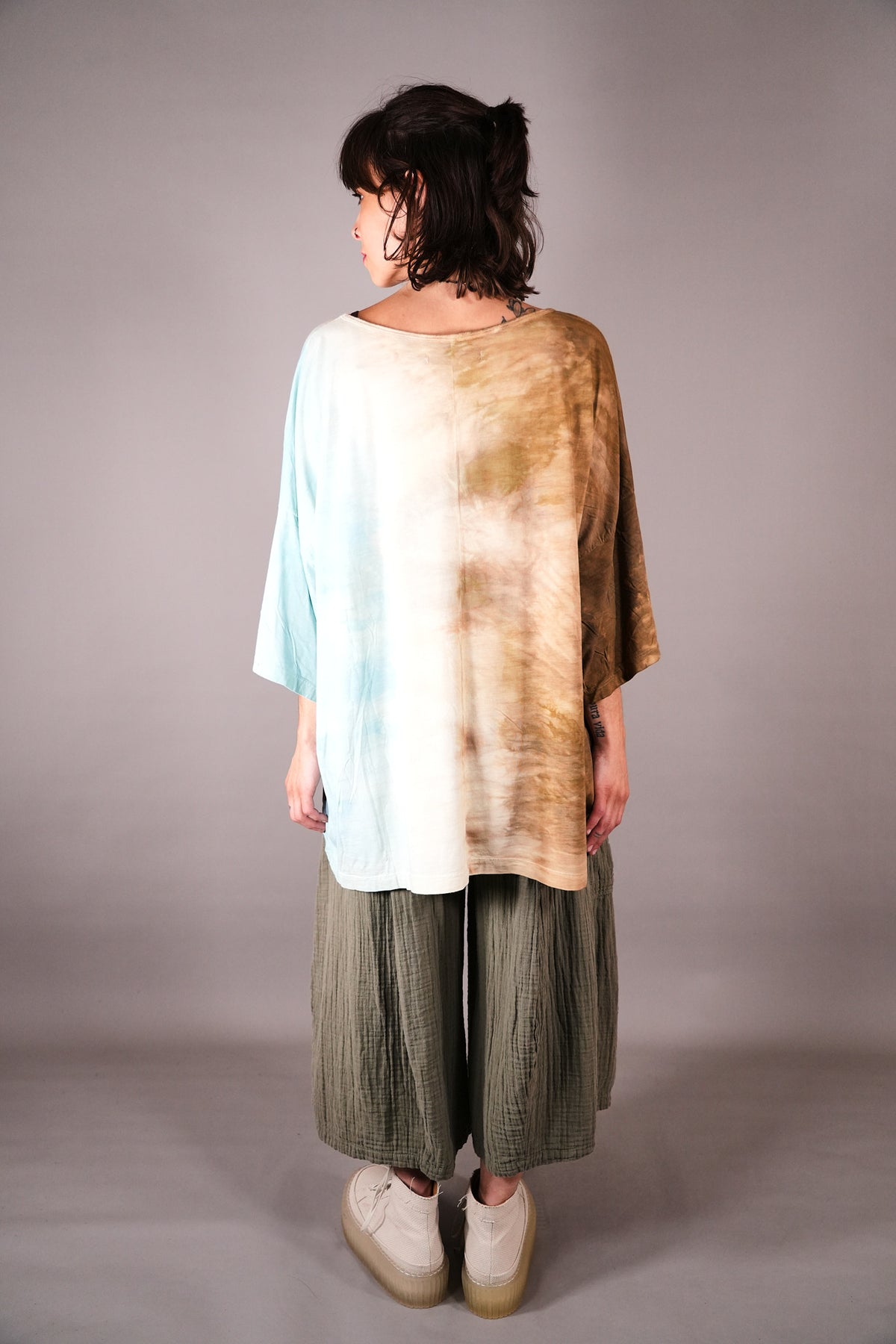 1236-2 HD Pocket Line Tee Ochre and Sky Teach Peace