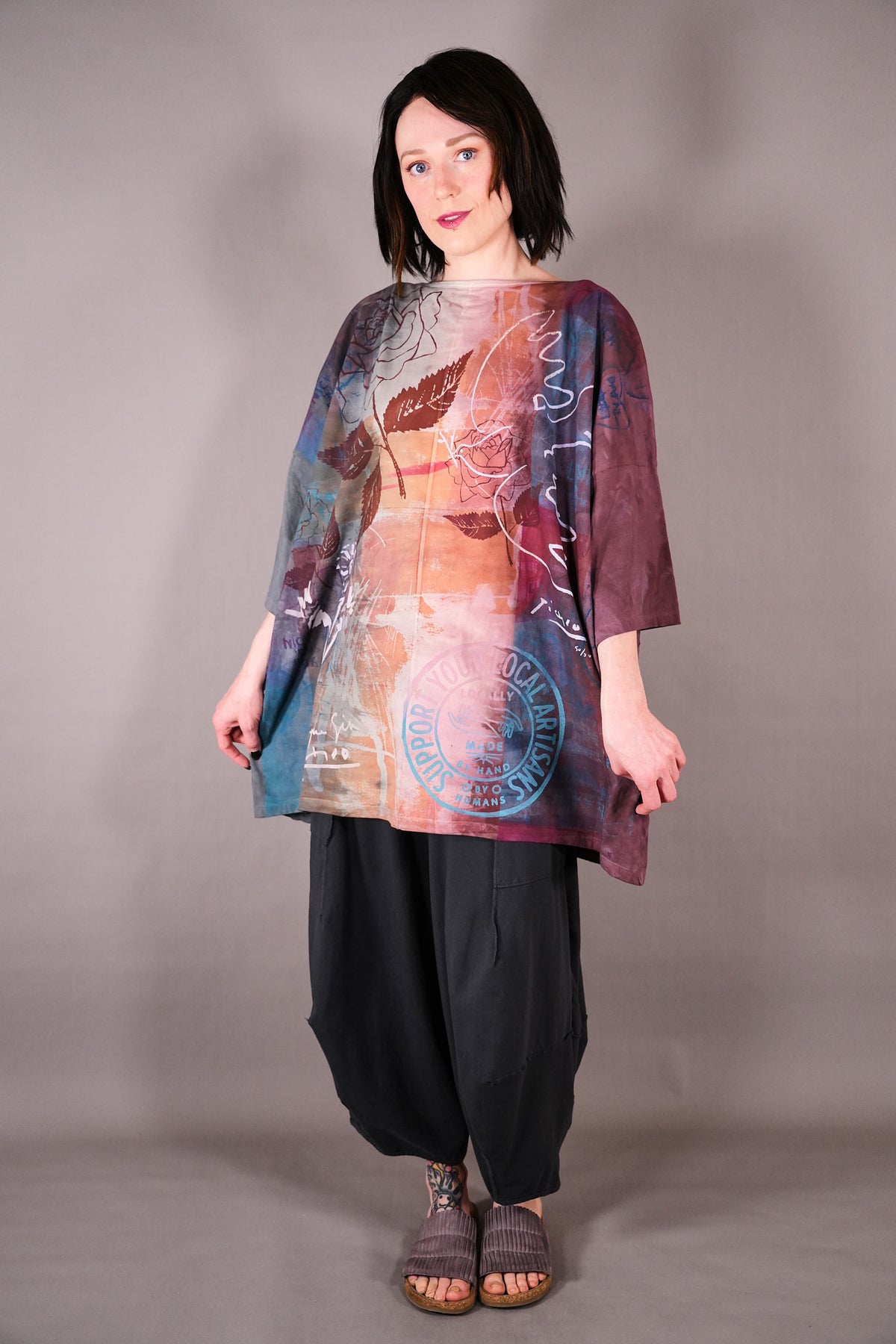 1236 HD Line Tunic Sage Mauve Graffiti Dove
