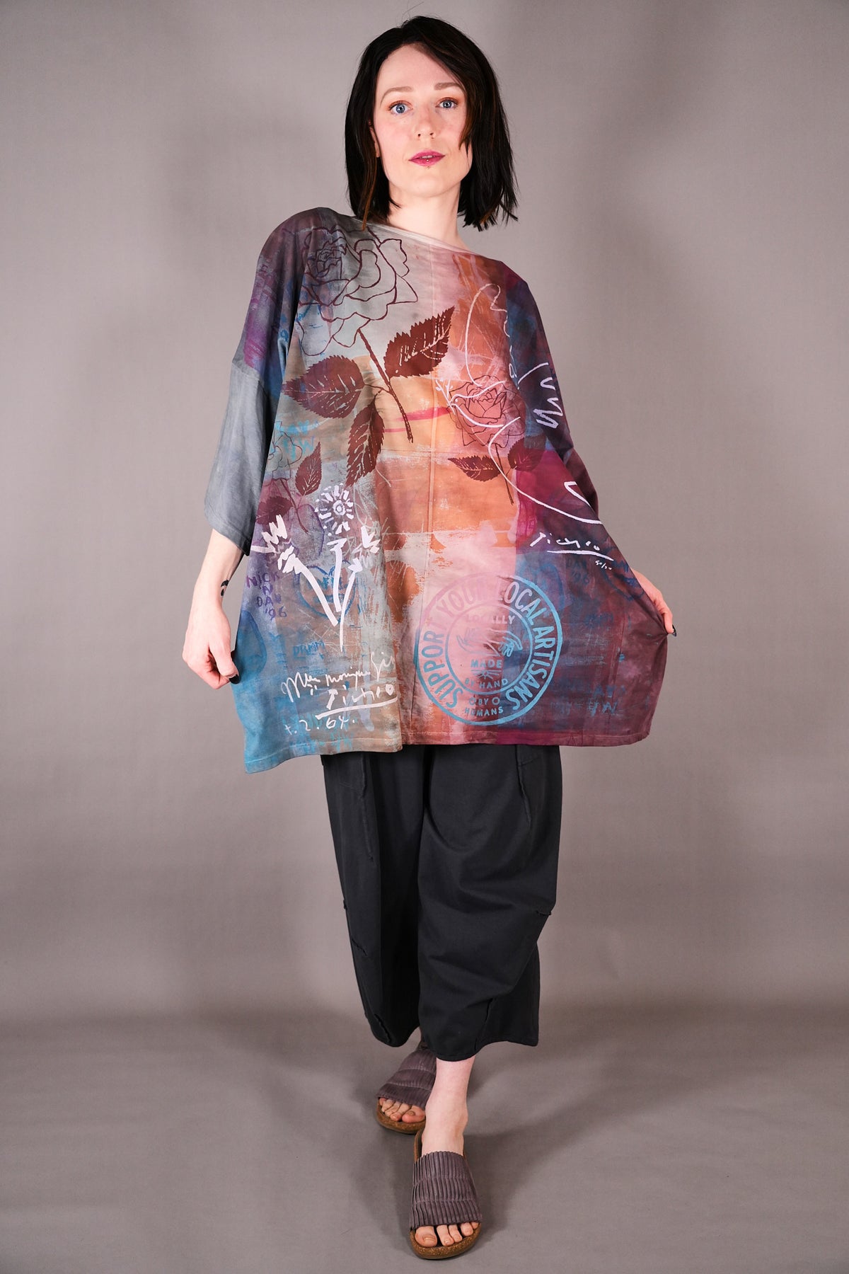 1236 HD Line Tunic Sage Mauve Graffiti Dove