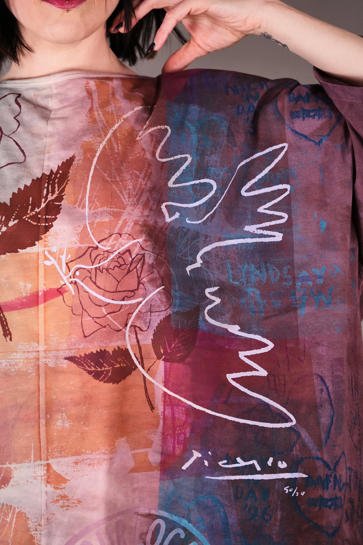 1236 HD Line Tunic Sage Mauve Graffiti Dove