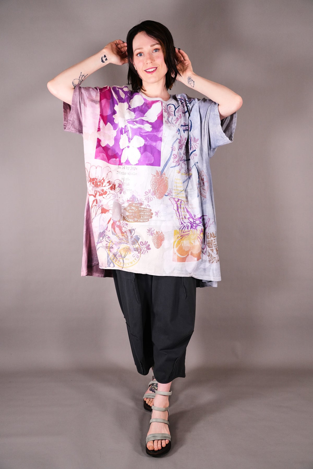 1255 HD Art Tee Sky and Petal Be Kind