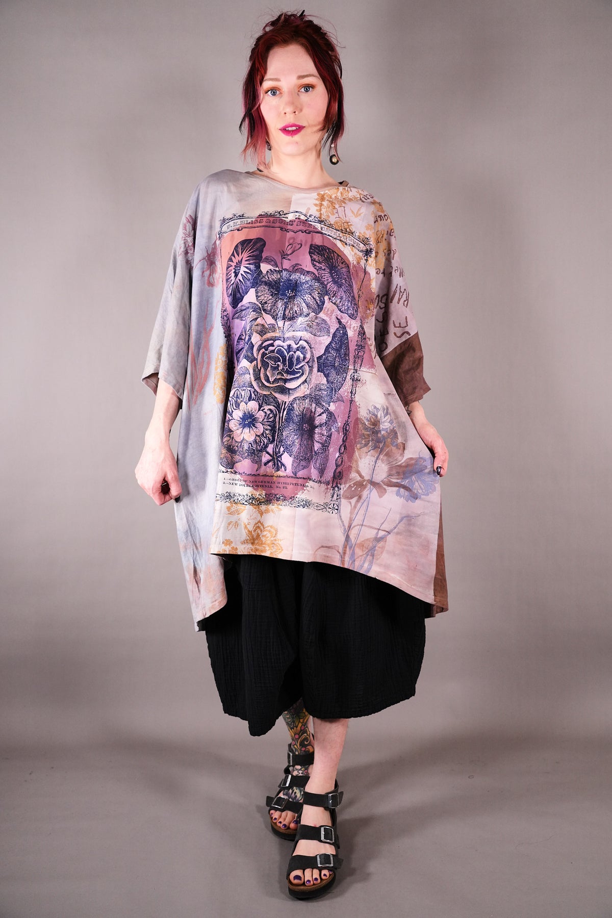 1255 HD Art Tee Taupe Blue Seed Packet