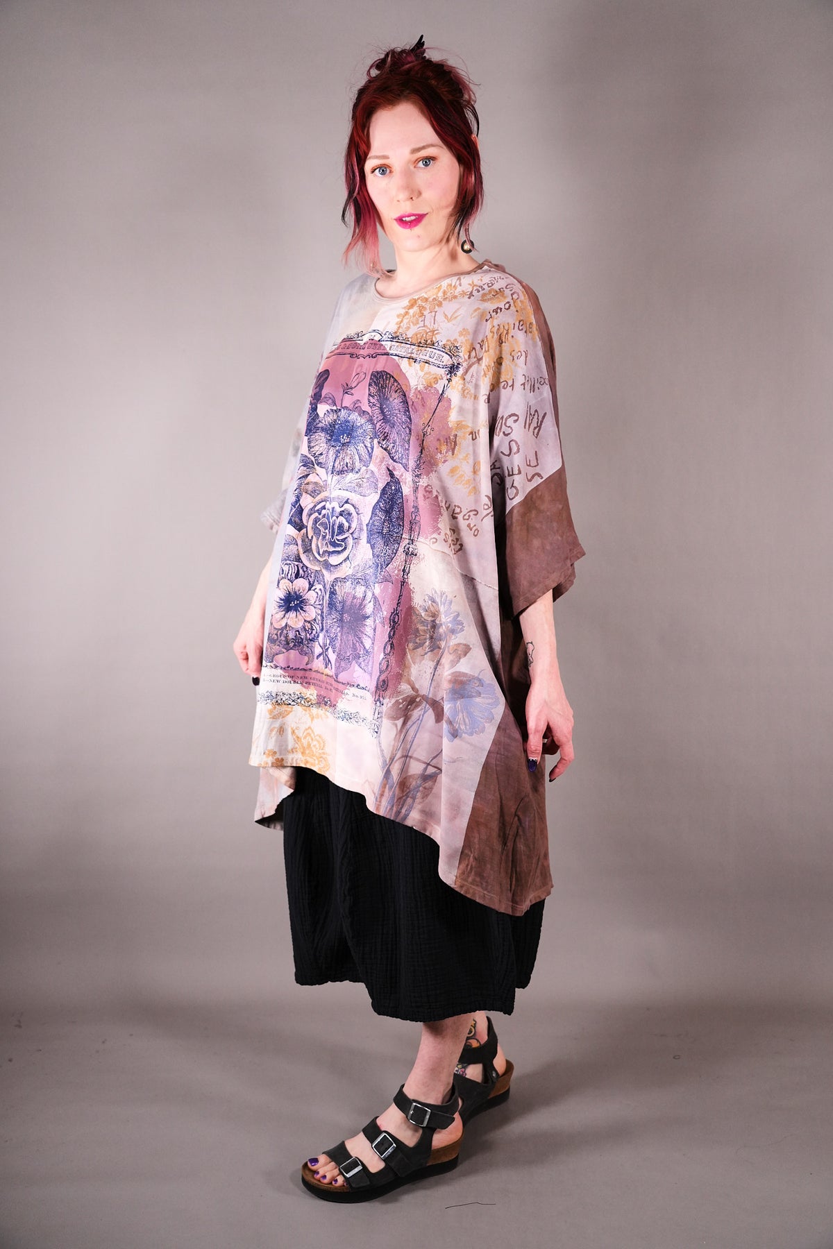 1255 HD Art Tee Taupe Blue Seed Packet