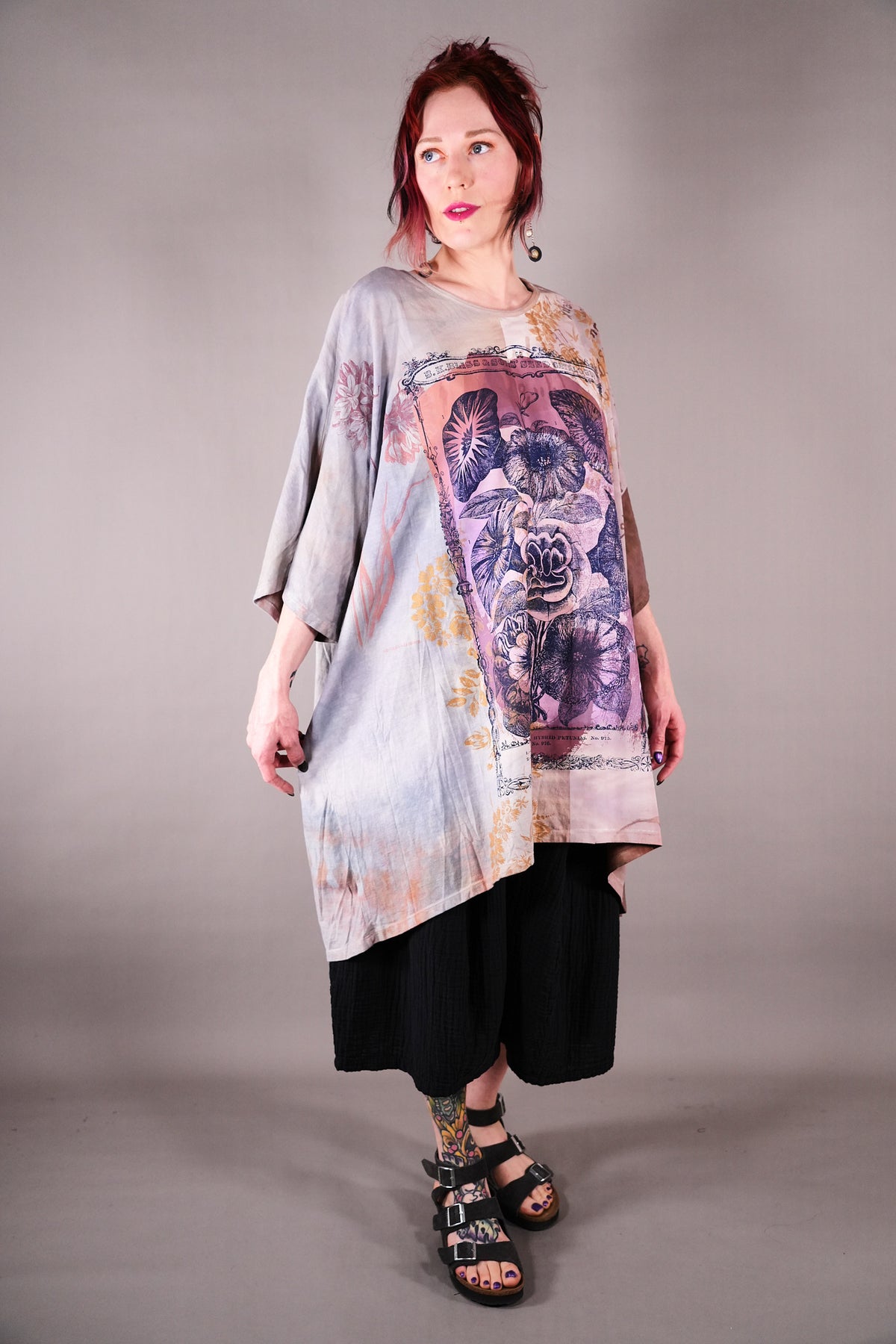1255 HD Art Tee Taupe Blue Seed Packet