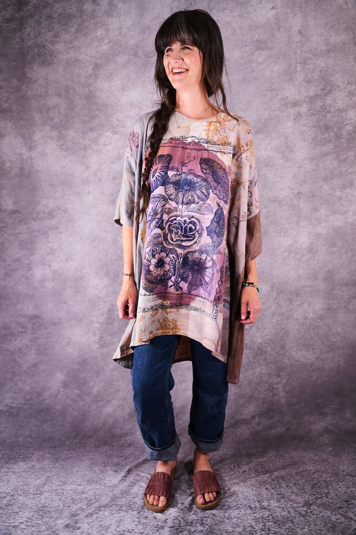 1255 HD Art Tee Taupe Blue Seed Packet
