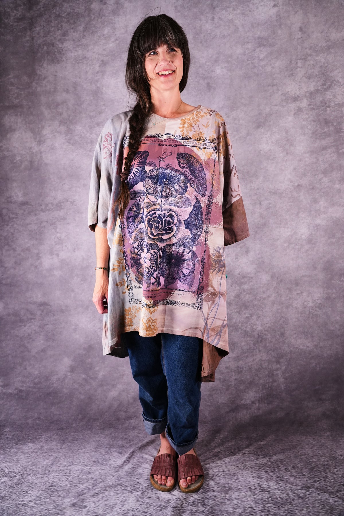 1255 HD Art Tee Taupe Blue Seed Packet