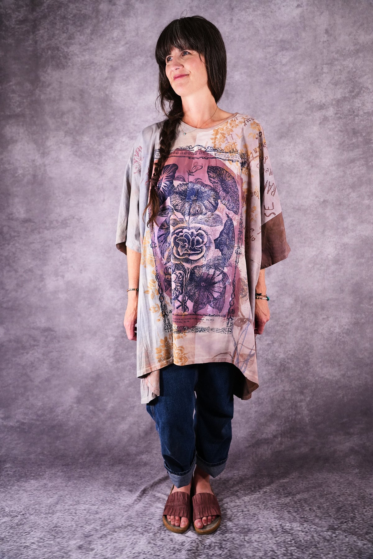 1255 HD Art Tee Taupe Blue Seed Packet