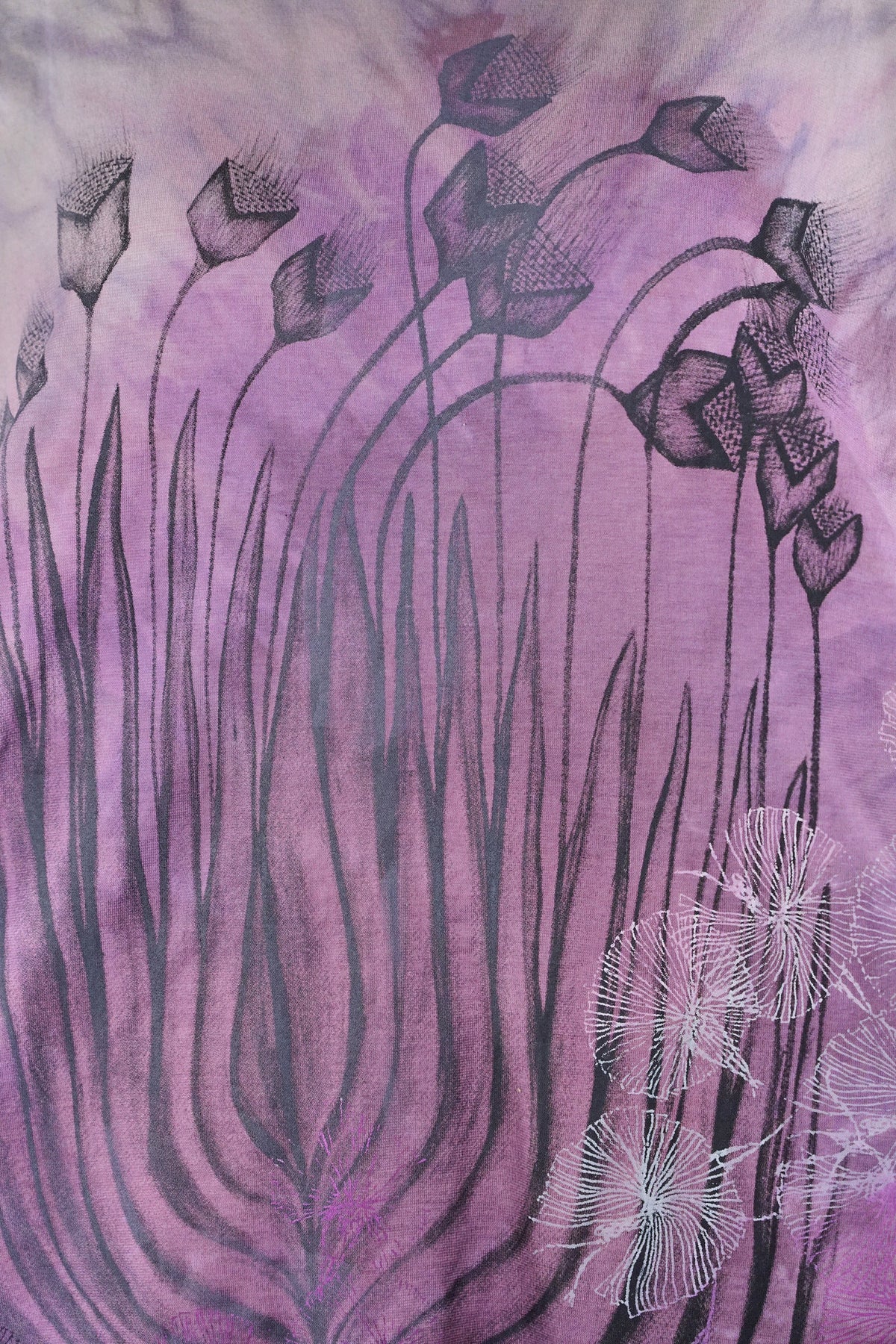 1255HD Art Tee Lilac Bloom