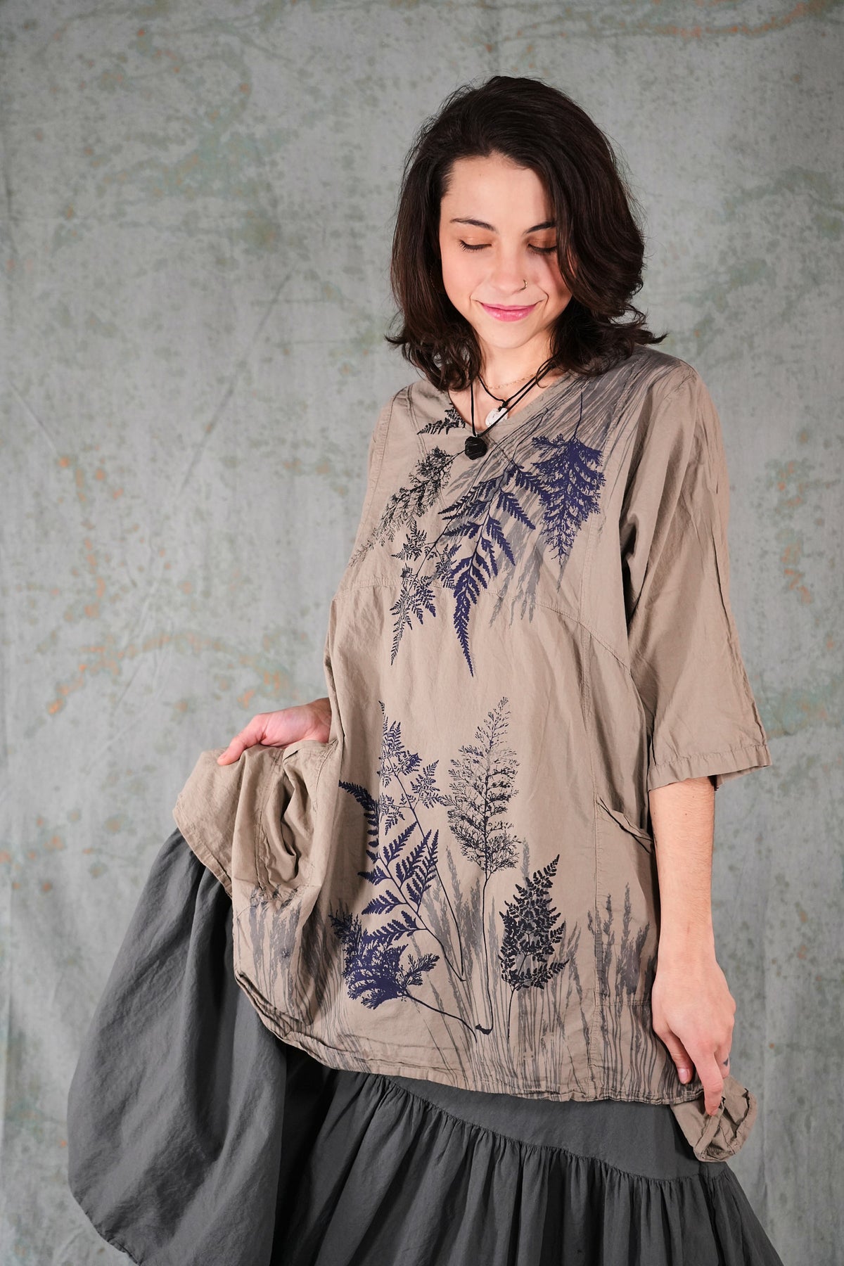 2133-2 Airy Crossover Tunic Dovetail Fern-P