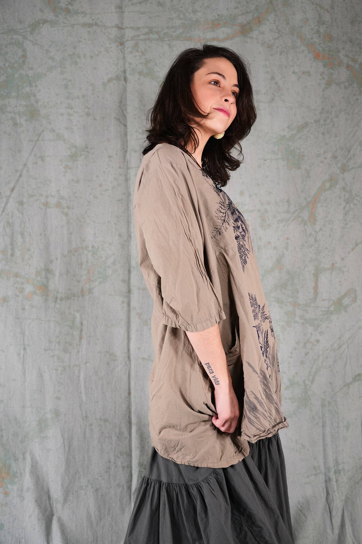2133-2 Airy Crossover Tunic Dovetail Fern-P