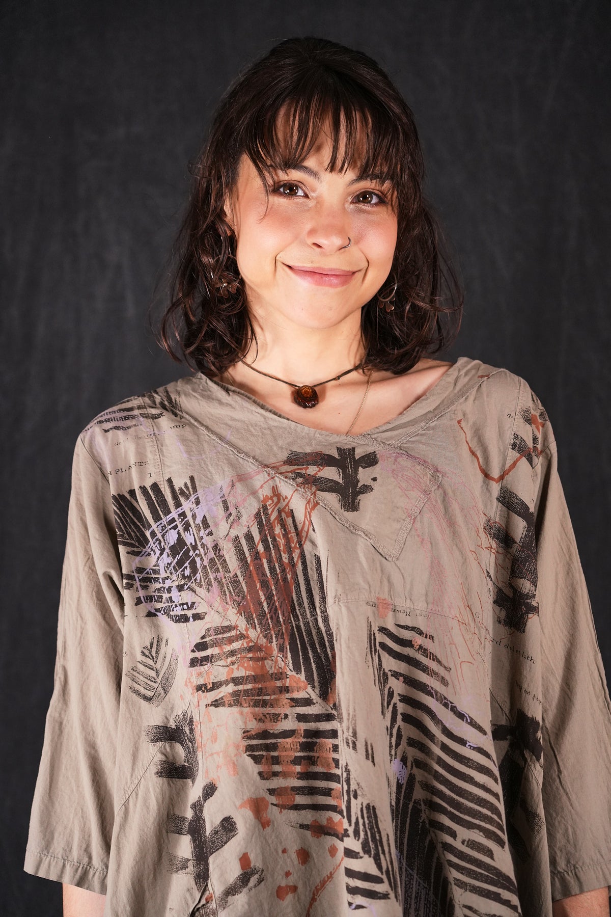 2133 Crossover Urchin Tunic Dovetail Leaf Wing-P
