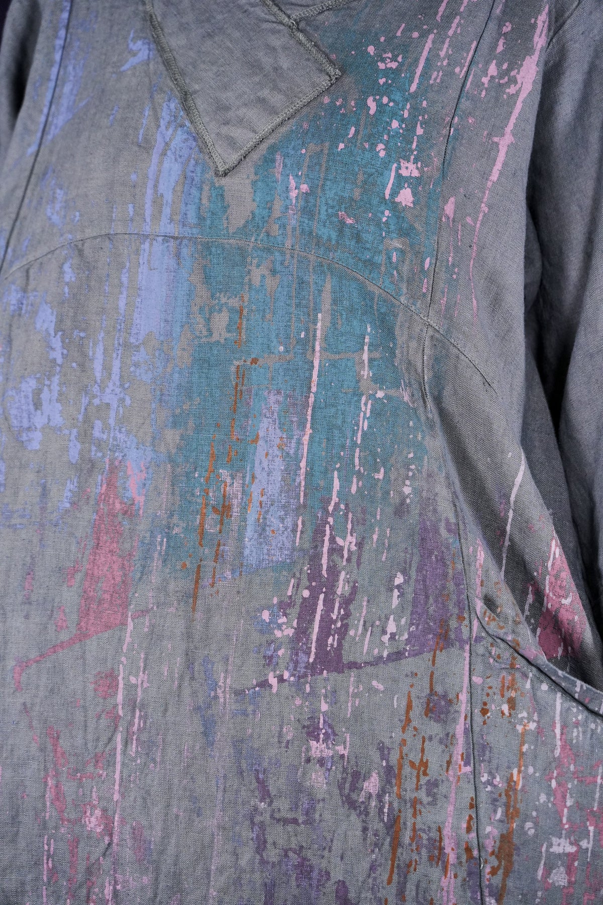 2133 Crossover Linen Tunic Smudge Stick-Artist Palette