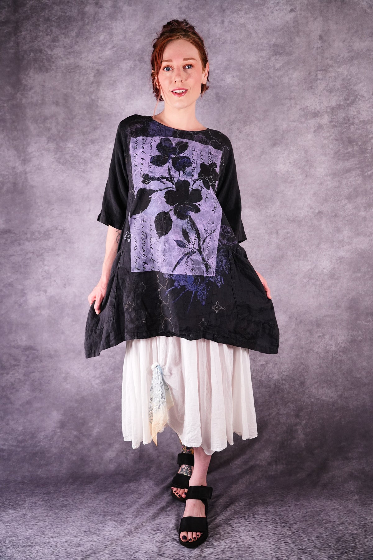 2270 Seaside Linen Tunic Black Sand Love Letter