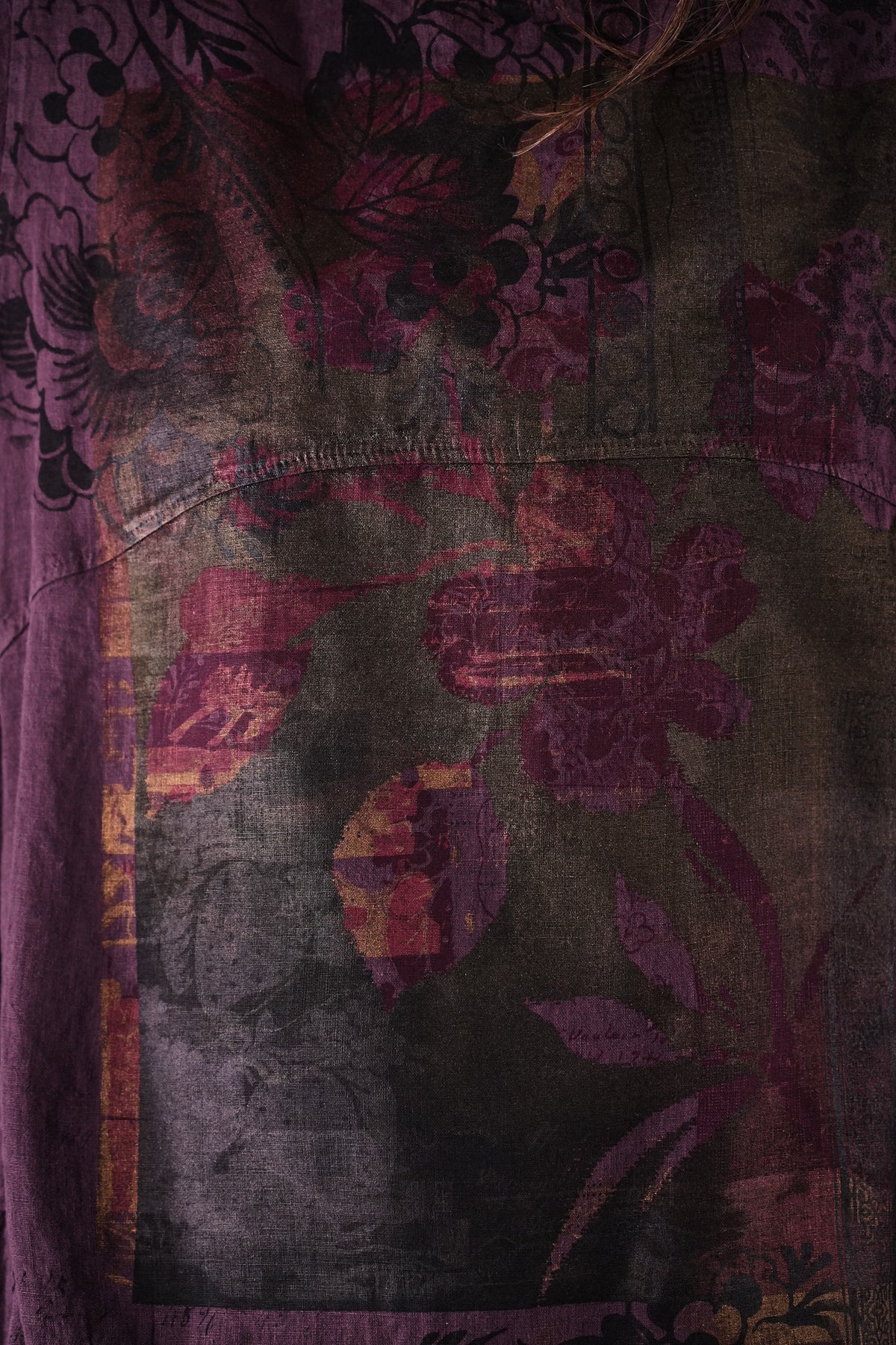2270 Urchin Tunic Fig Tapestry Delft