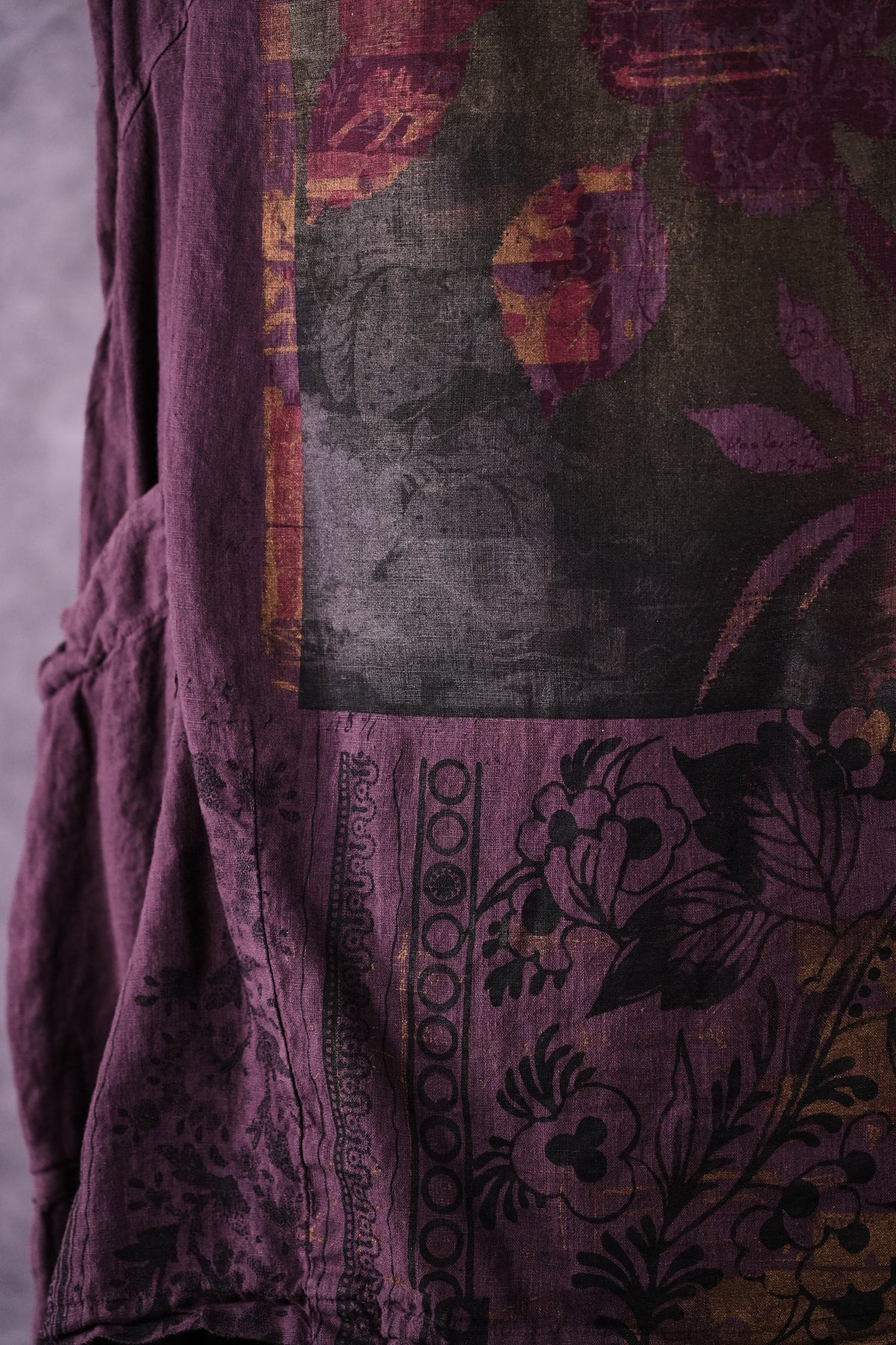 2270 Urchin Tunic Fig Tapestry Delft