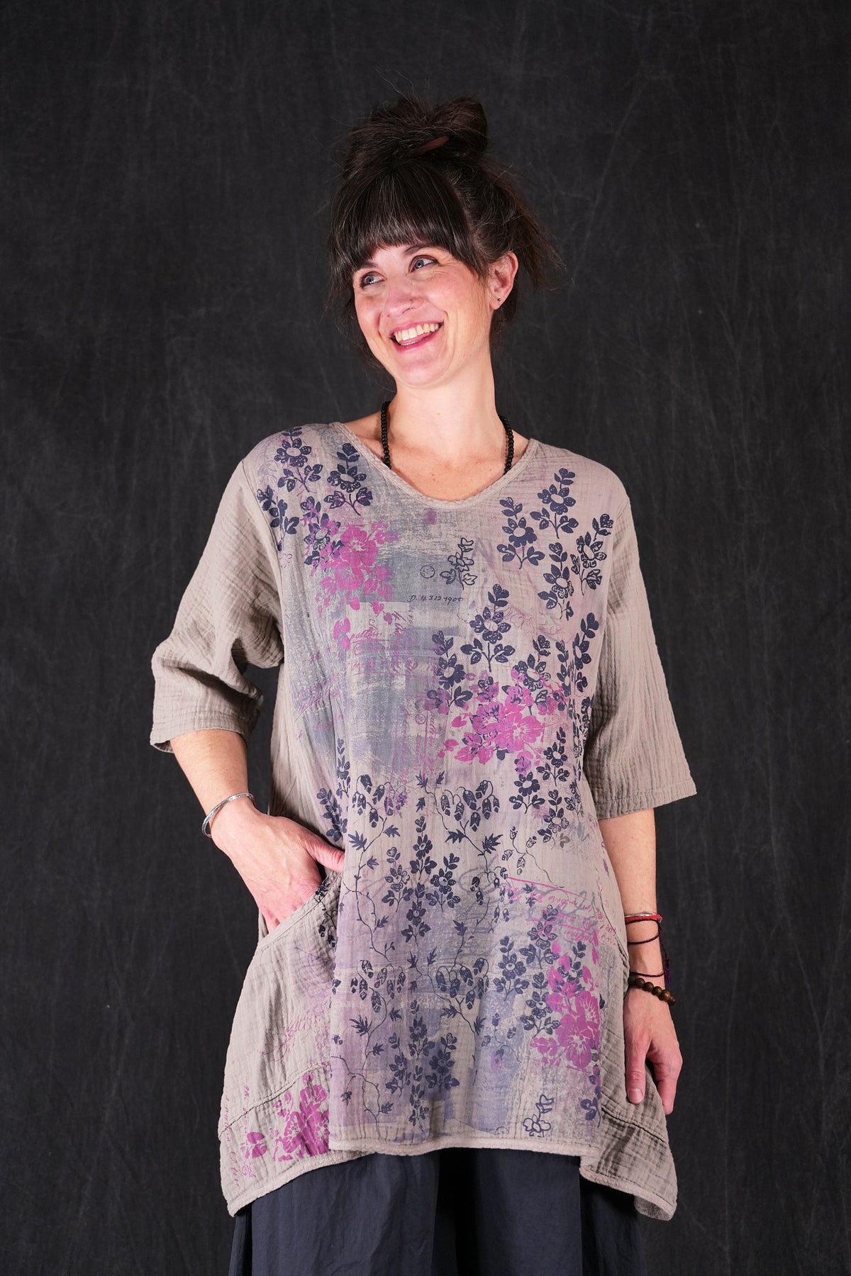 2315 Gauze Zen Tunic Pebble Scotland Garden