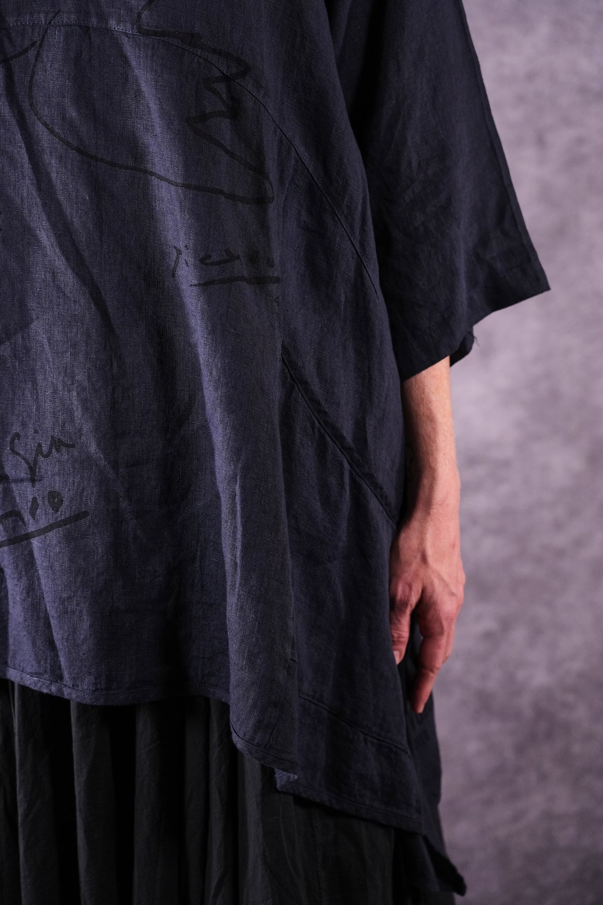 2315 Zen Tunic Charcoal Blue Peace