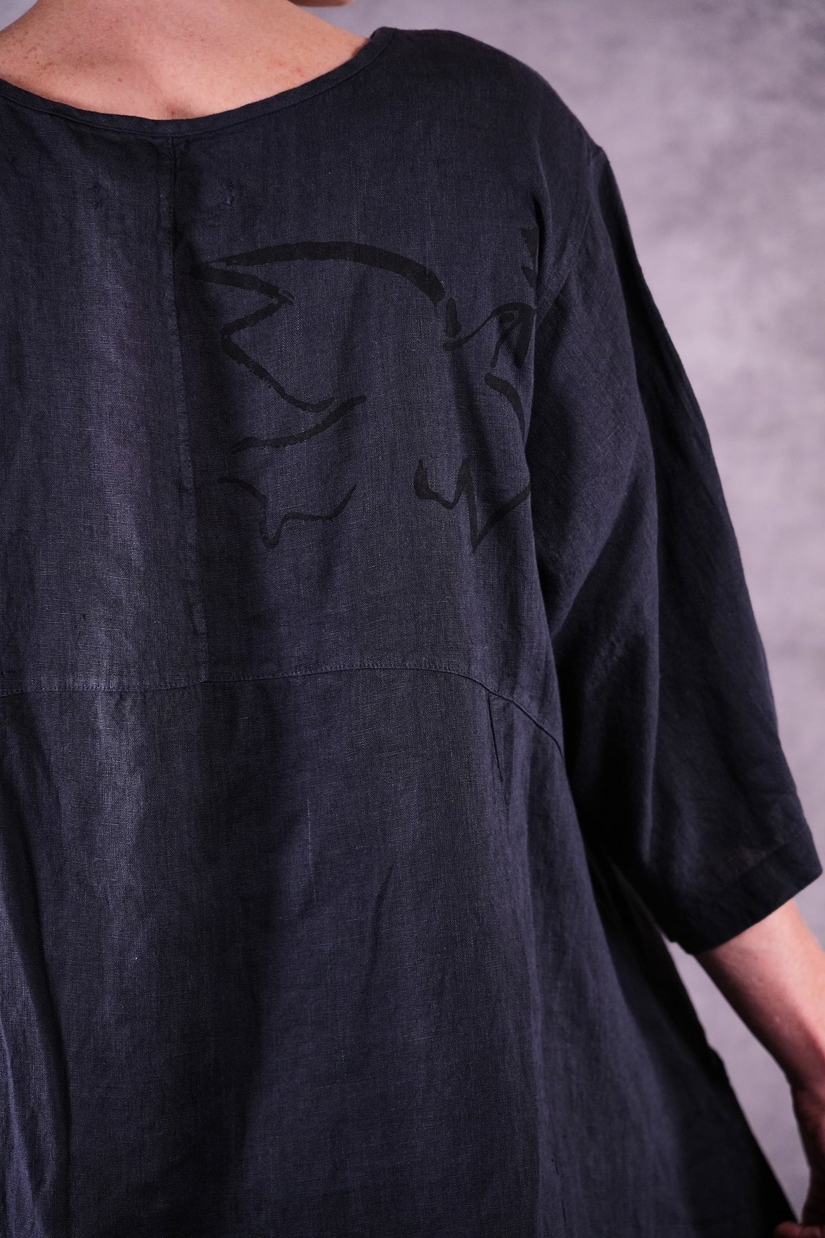 2315 Zen Tunic Charcoal Blue Peace
