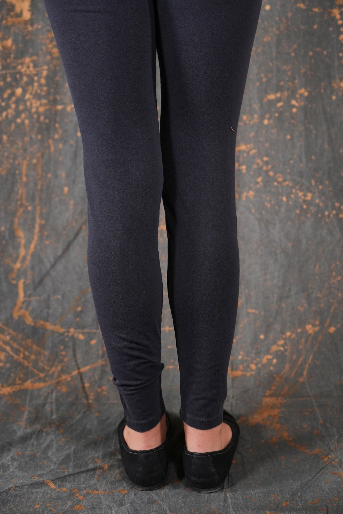 3136 Handprinted Legging Black Sand Peach Blossom-P