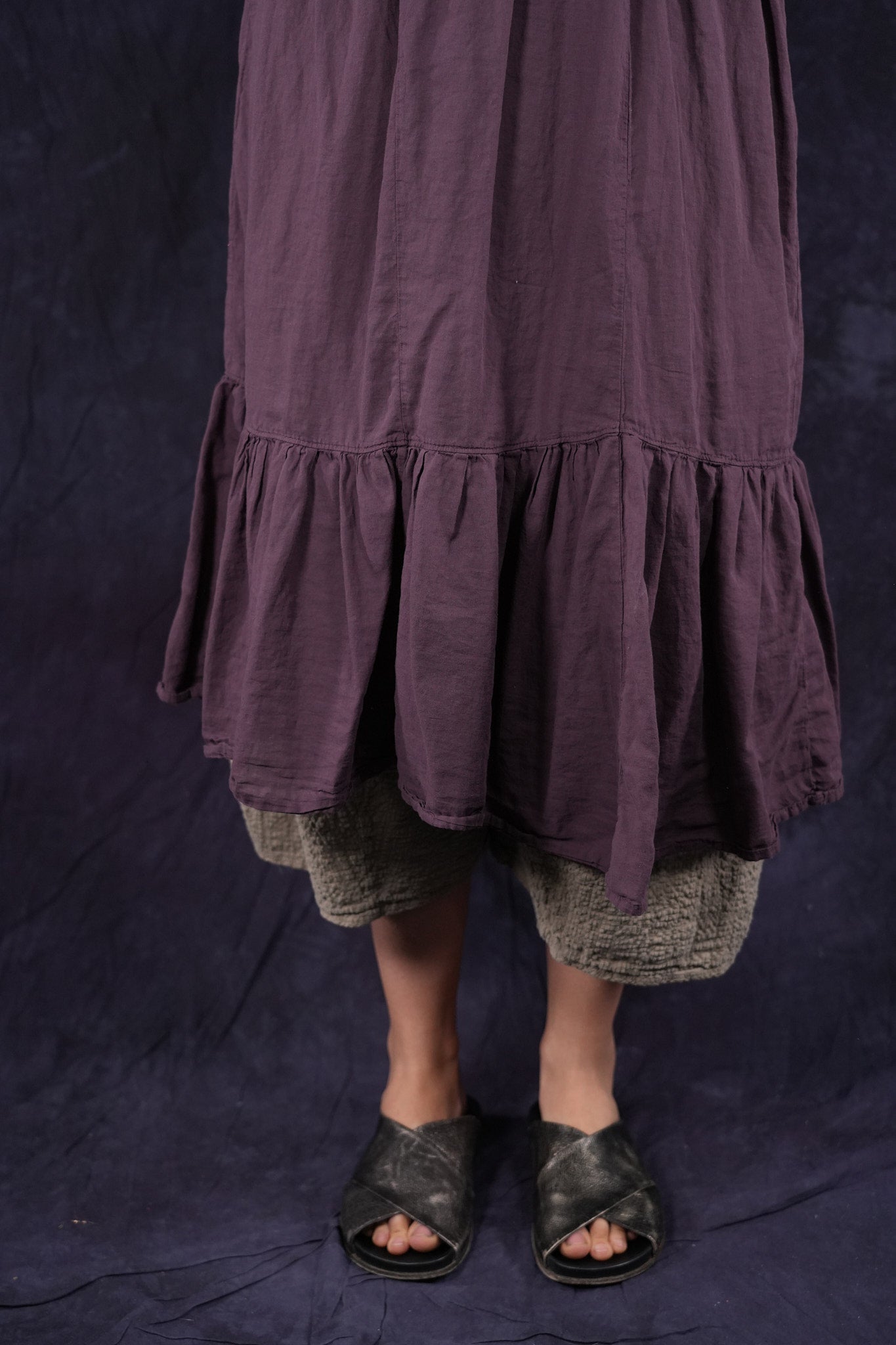 4191 Lawn Gather Skirt Fig Blue Fish Clothing