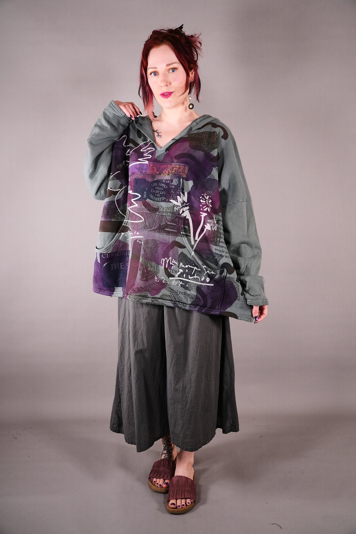 5273 Sketchbook Hoodie Pale Sage Enjoy Life