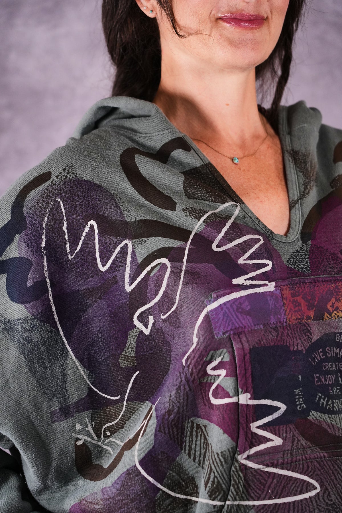 5273 Sketchbook Hoodie Pale Sage Enjoy Life