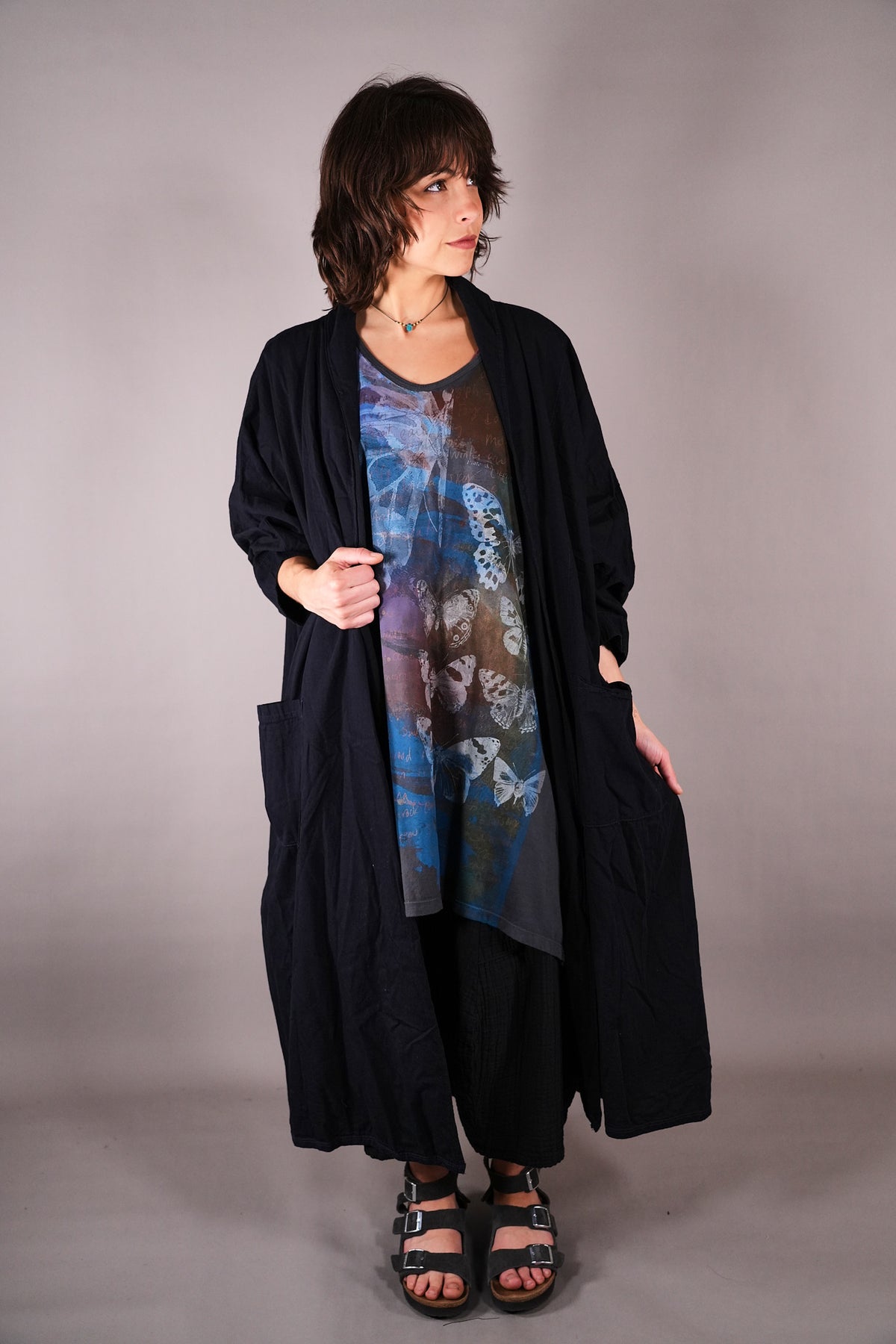 5276 Long Kimono Blue Black The Butterfly Effect
