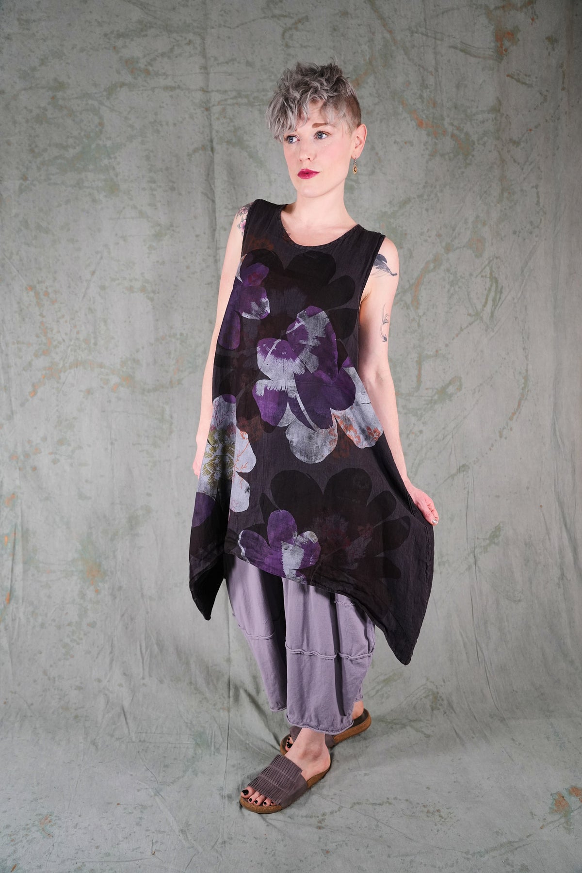 6182-2 Linen Pinafore Meteorite-P