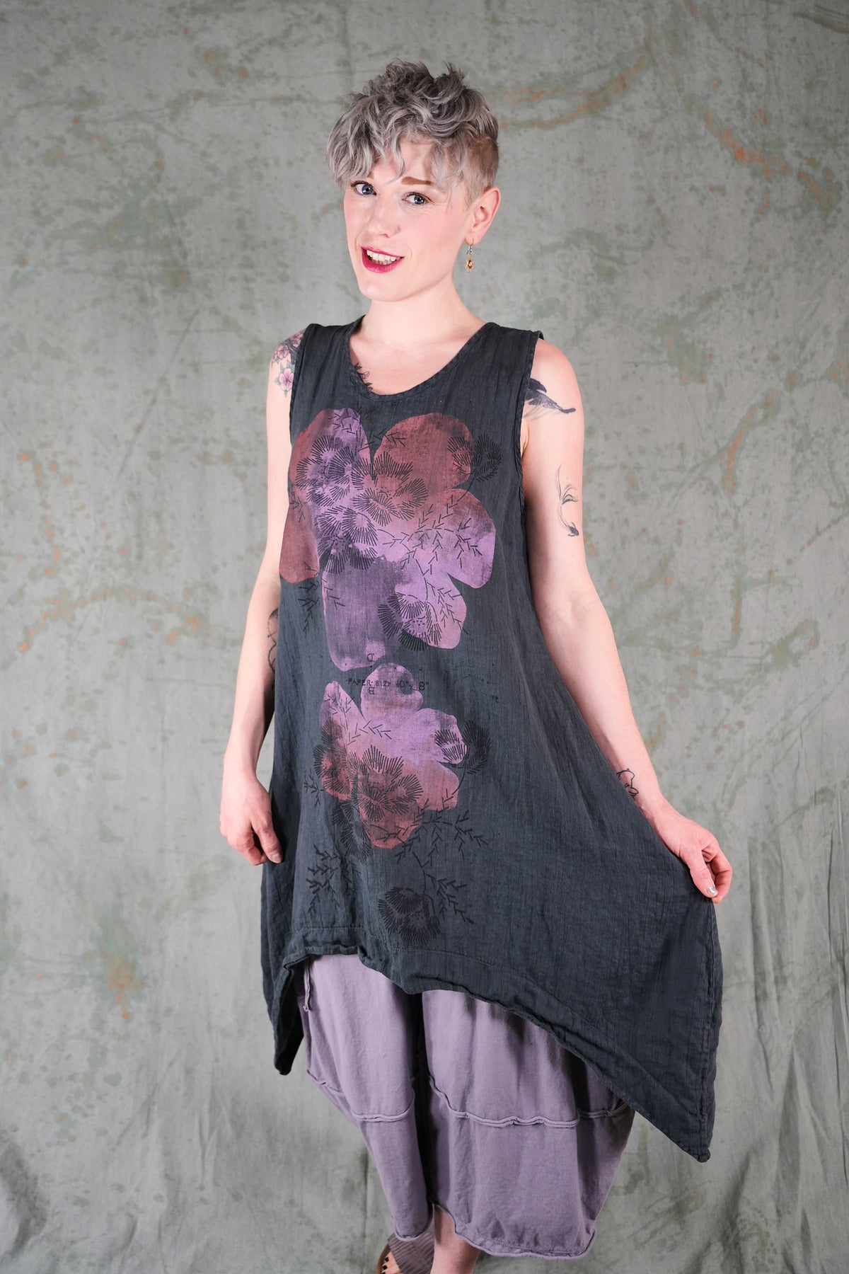 6182-2 Linen Pinafore Urban Floral-P