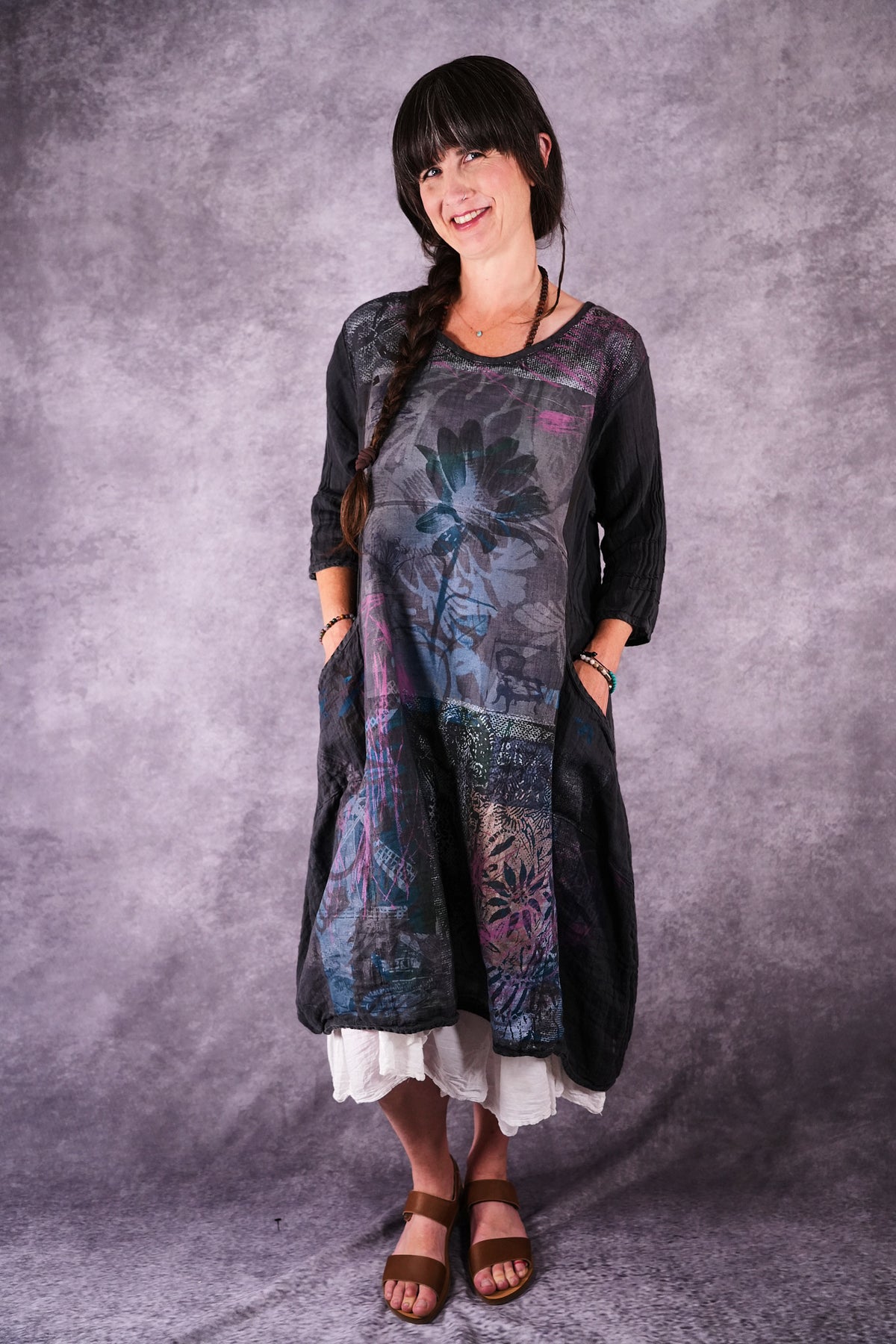 7114 Linen Wave Dress Ironworks Daisy Abstract