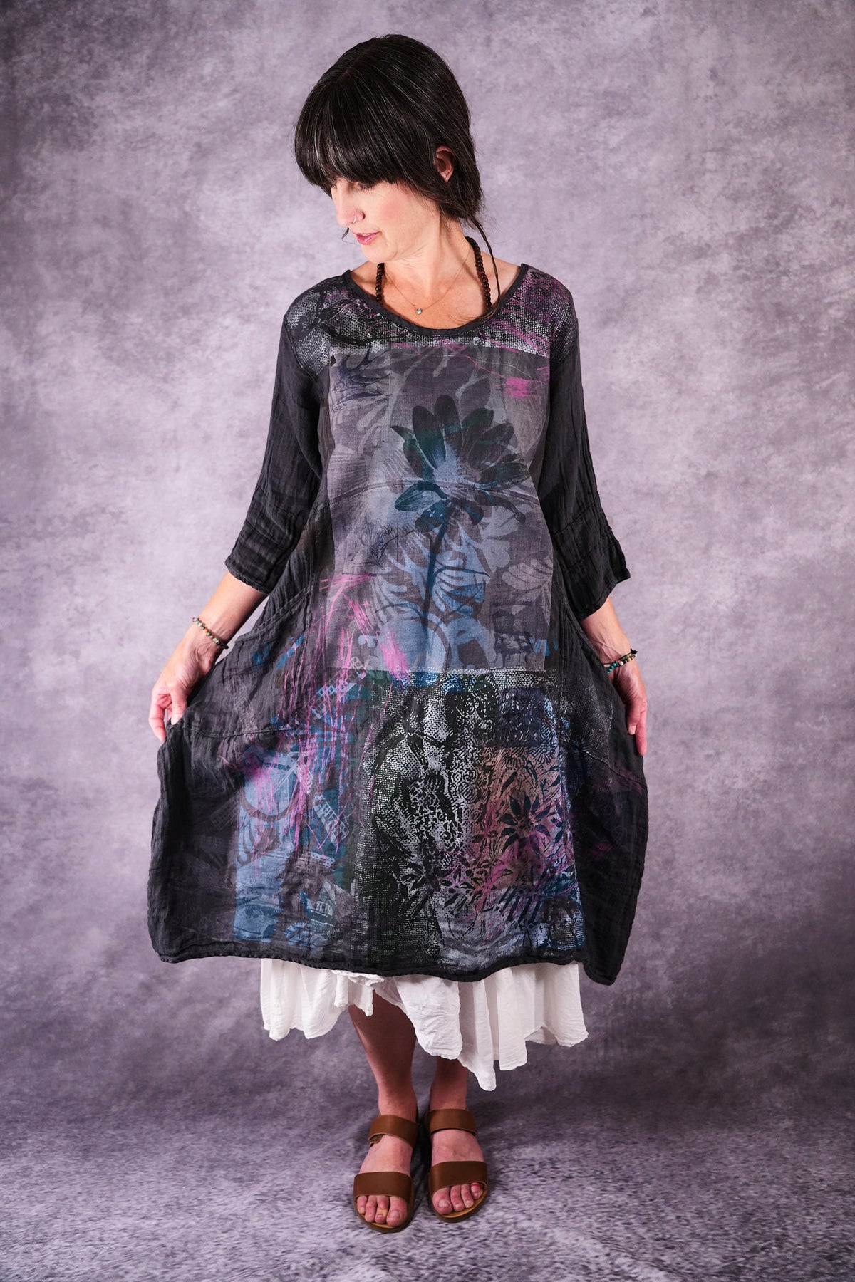 7114 Linen Wave Dress Ironworks Daisy Abstract