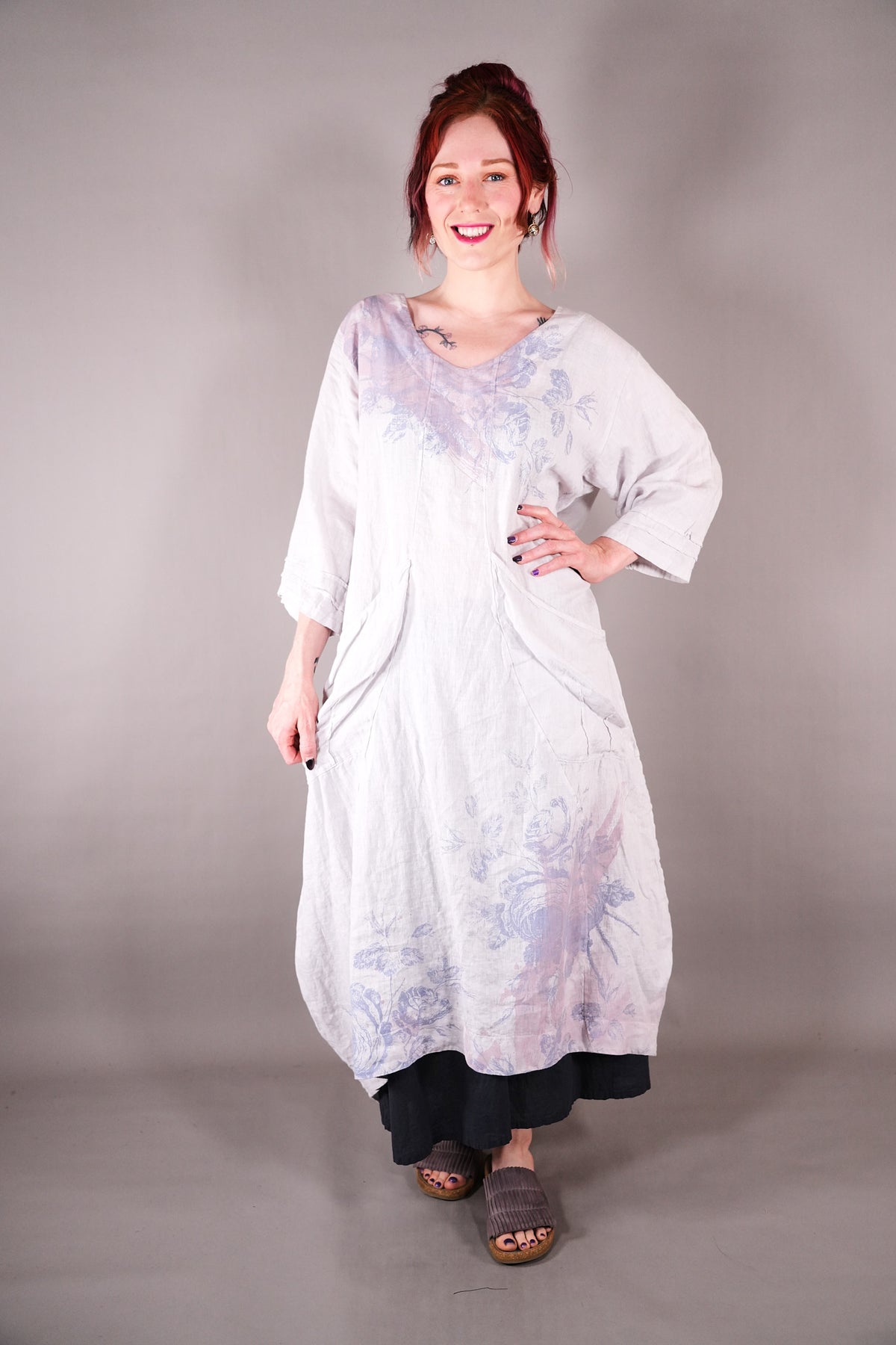 7237 Palette Moxy Dress Pearl French Roses