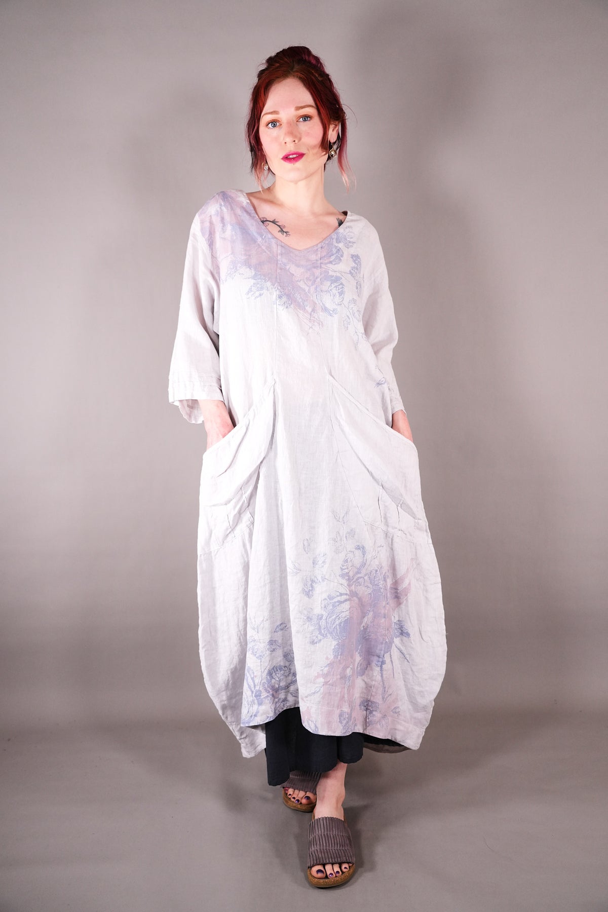 7237 Palette Moxy Dress Pearl French Roses