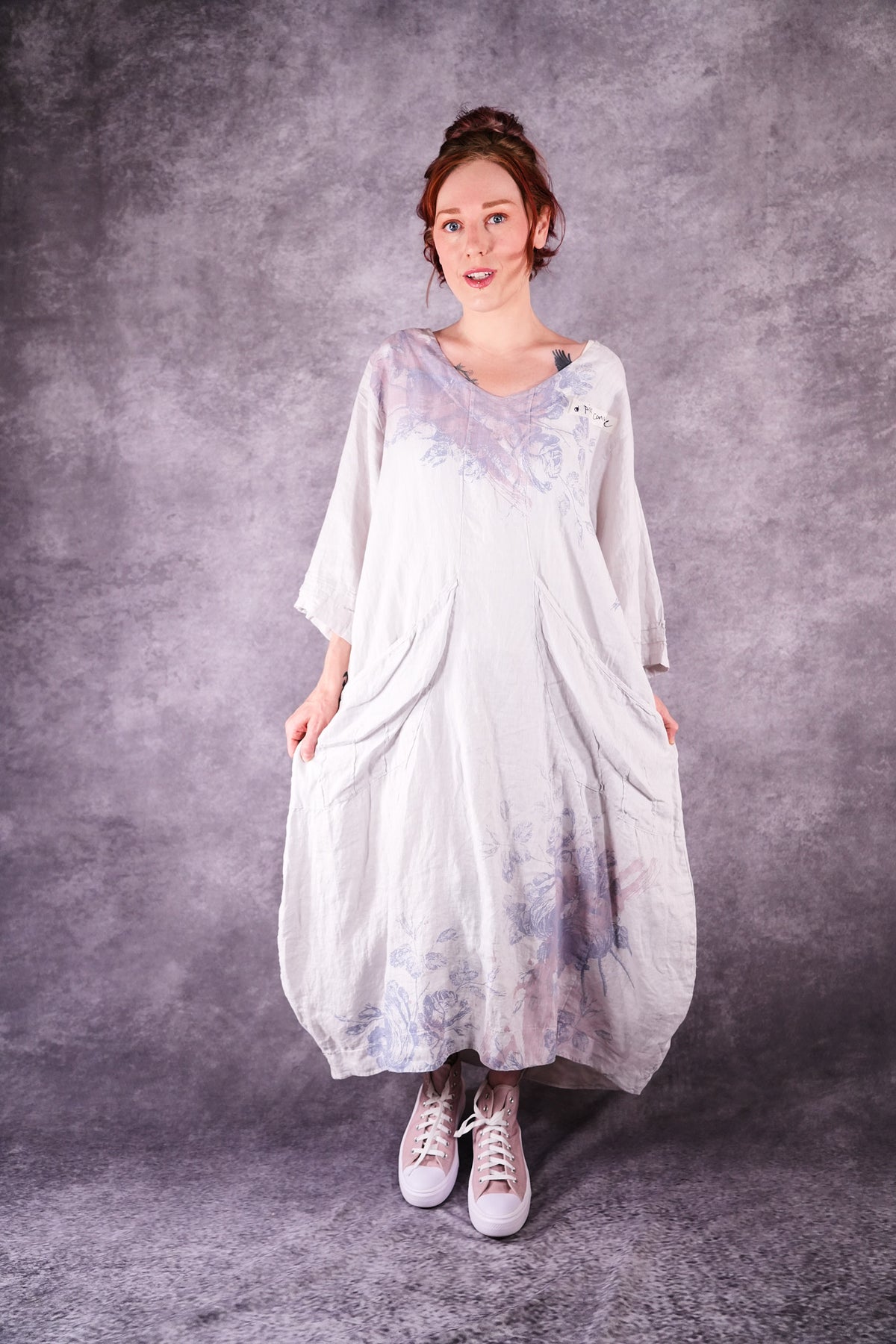 7237 Palette Moxy Dress Pearl French Roses
