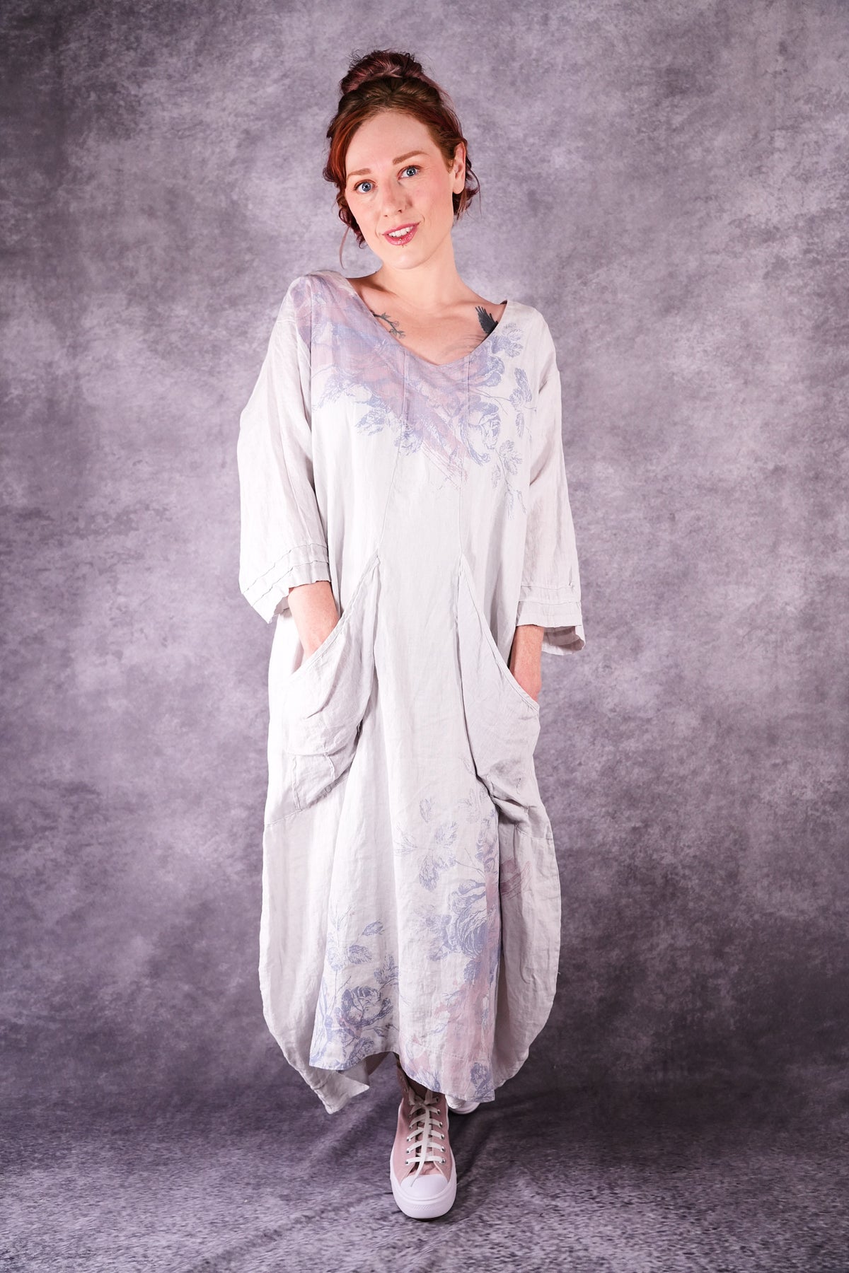 7237 Palette Moxy Dress Pearl French Roses