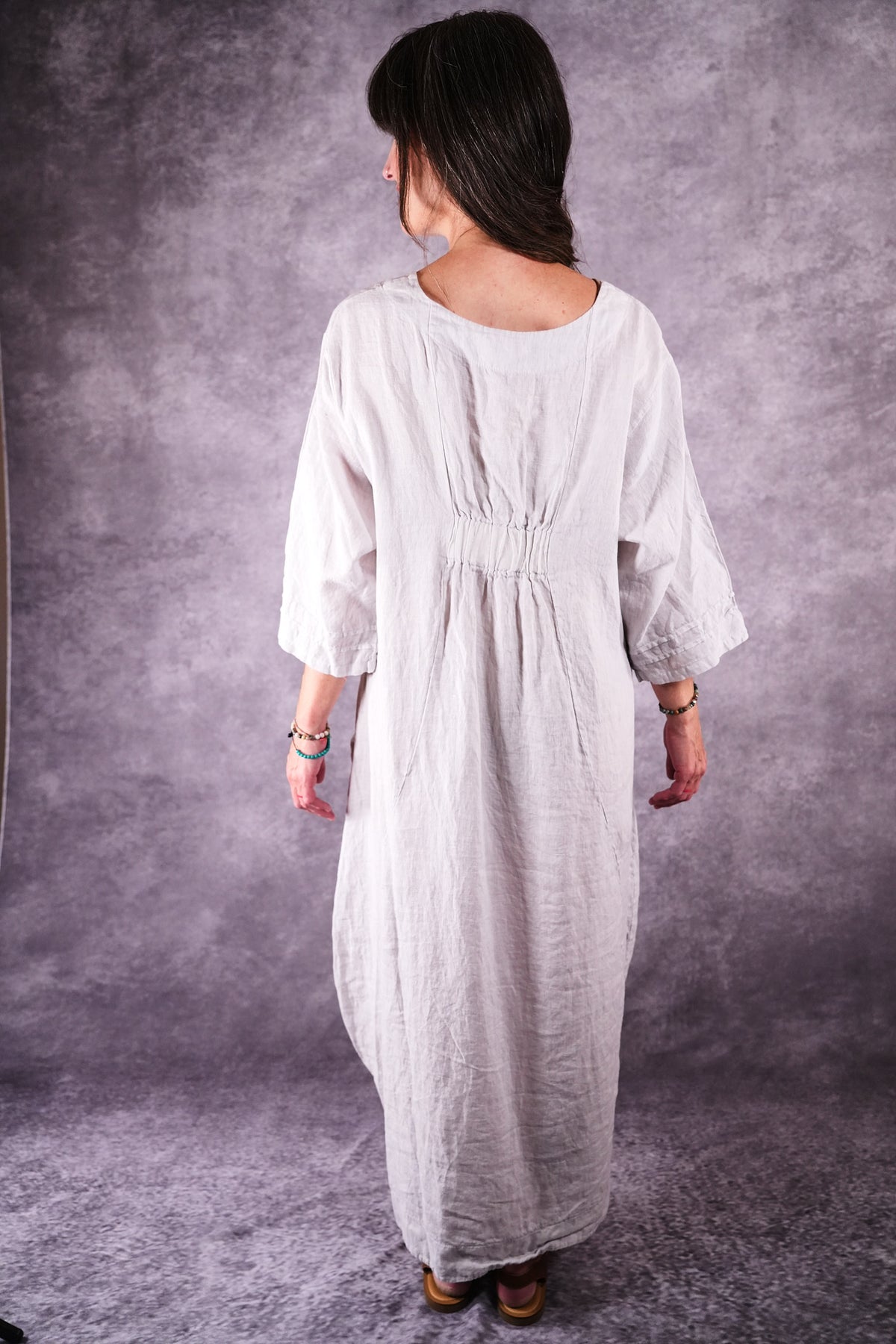 7237 Palette Moxy Dress Pearl Light and Love