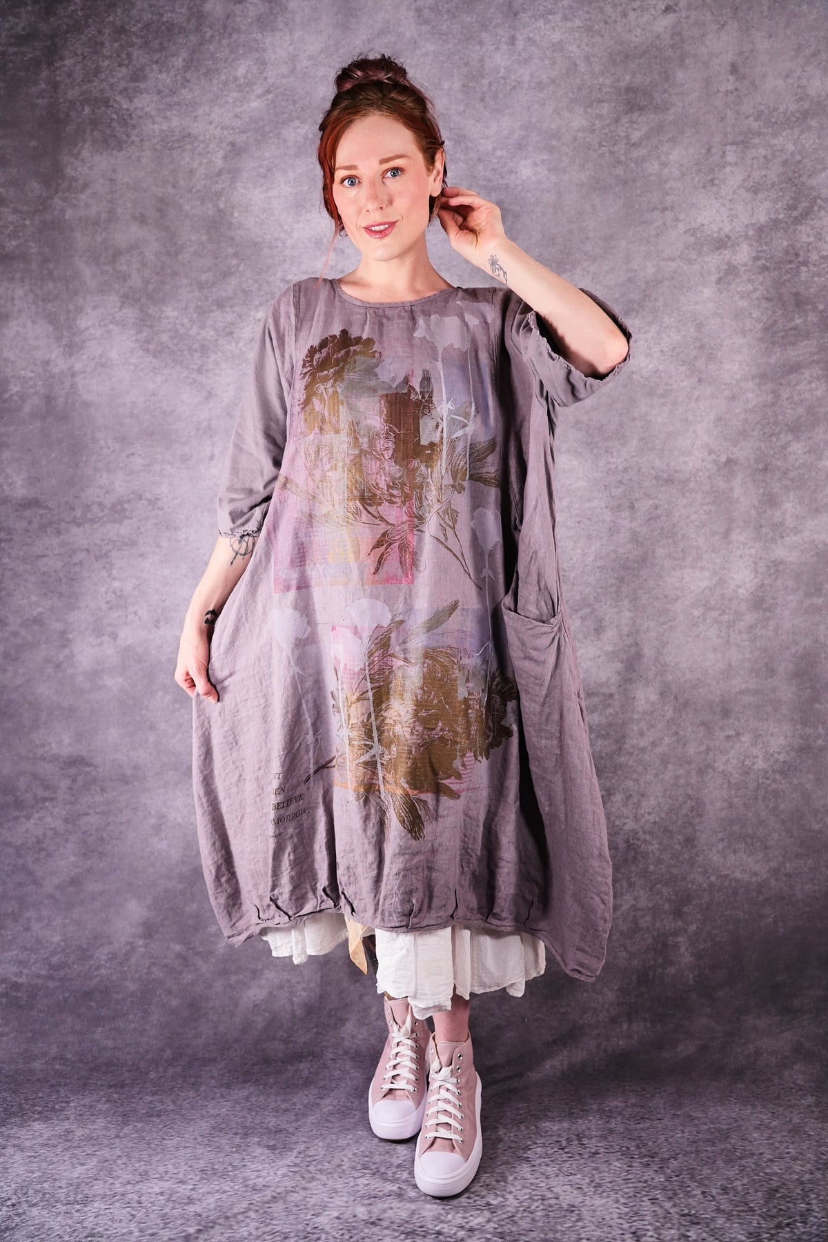 7256 Frenchtown Studio Dress Shantung Antique Flower