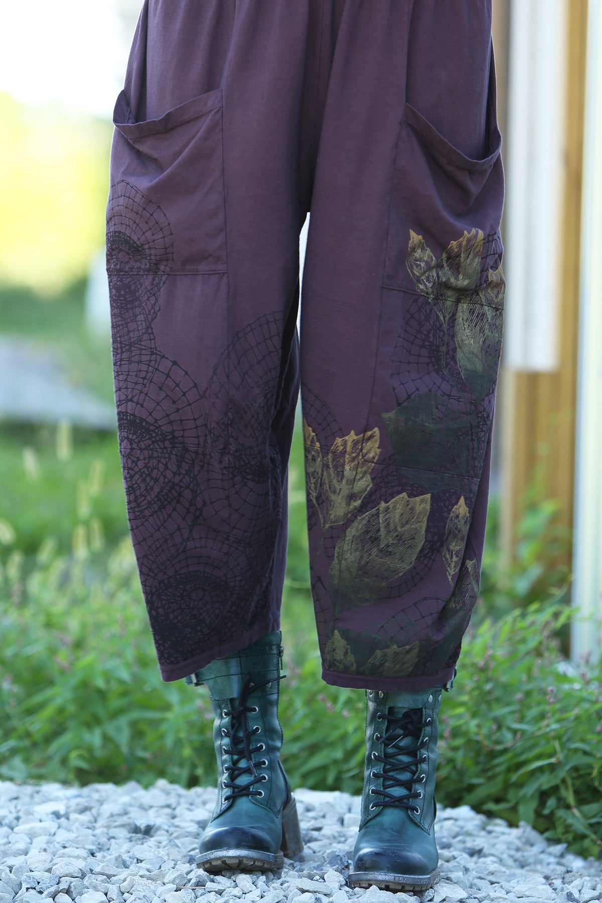 3298 Four Square Pant Burnt Sugar-P