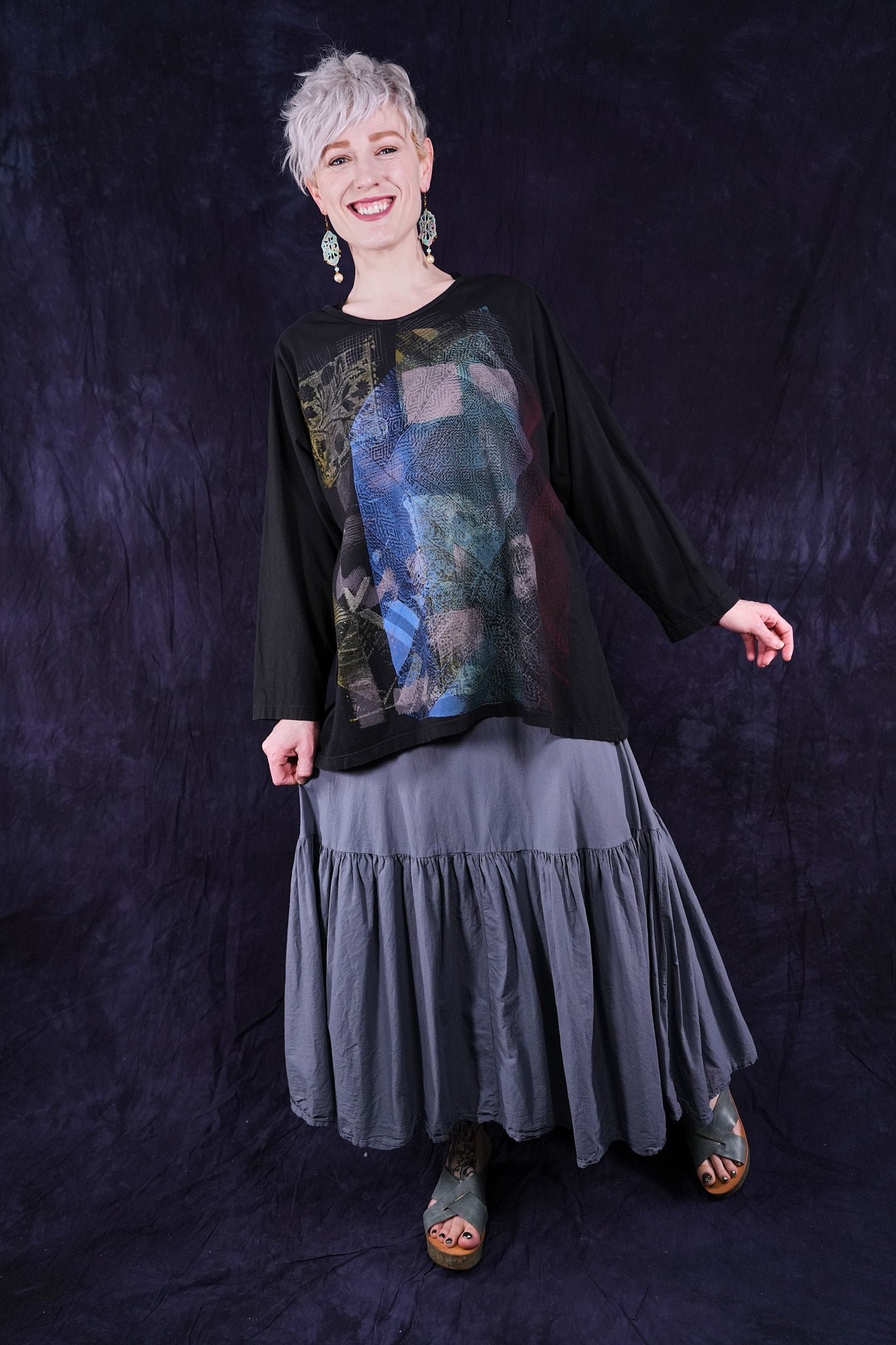 1157 L/S Studio Tee Black-P