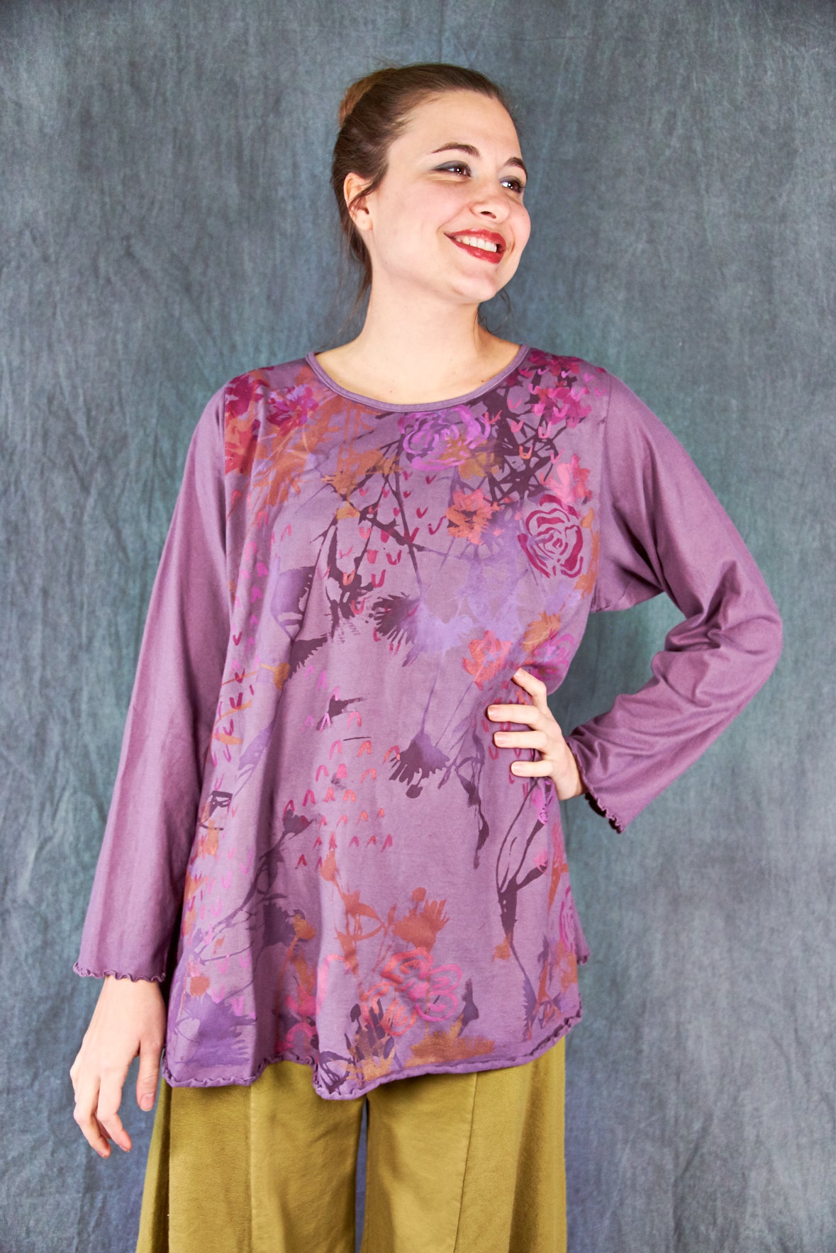 1190 L/S Cafe Tee Tulip-P