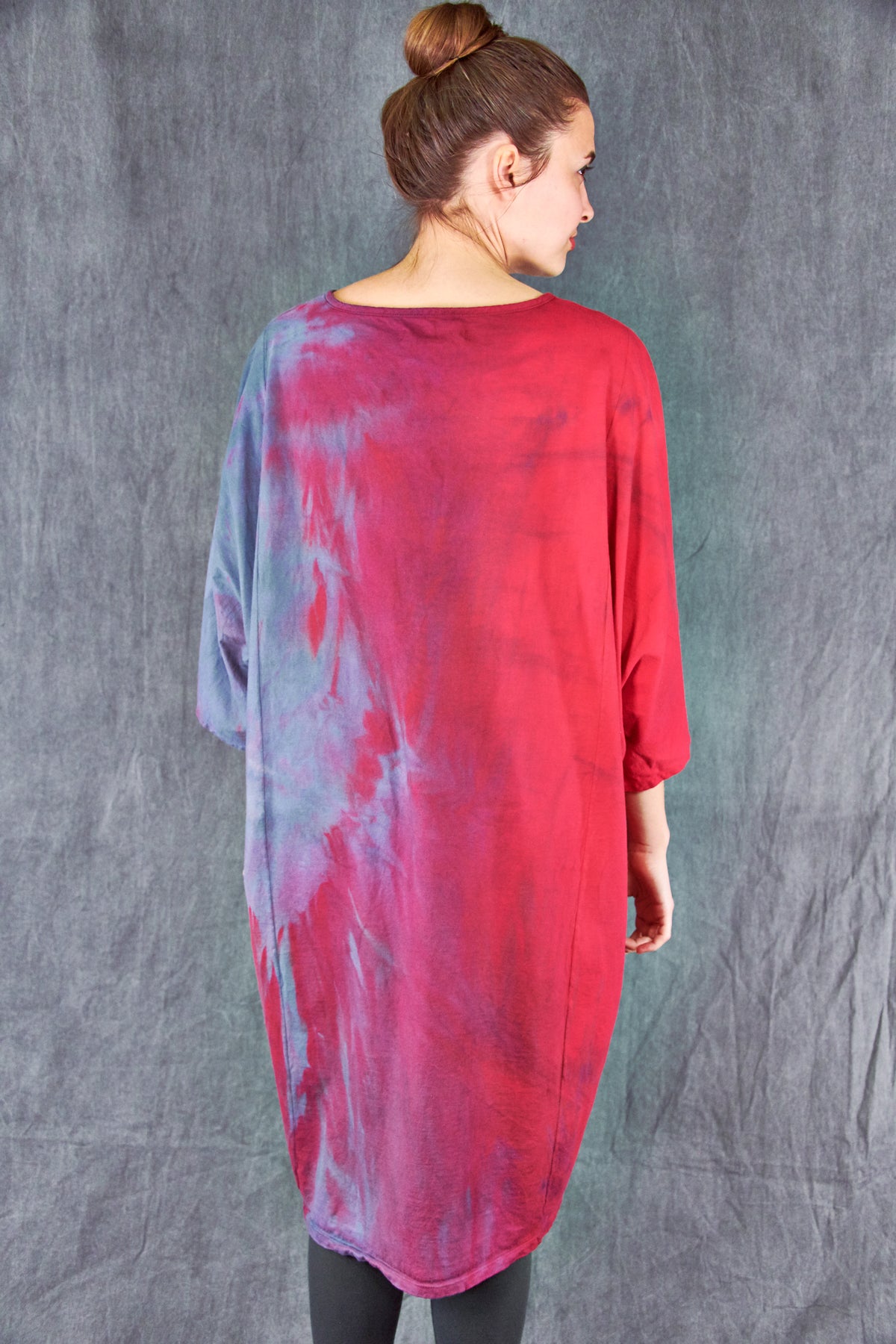 1255HD Oversize Tunic Tee Bright Scarlet Storm Cloud-P