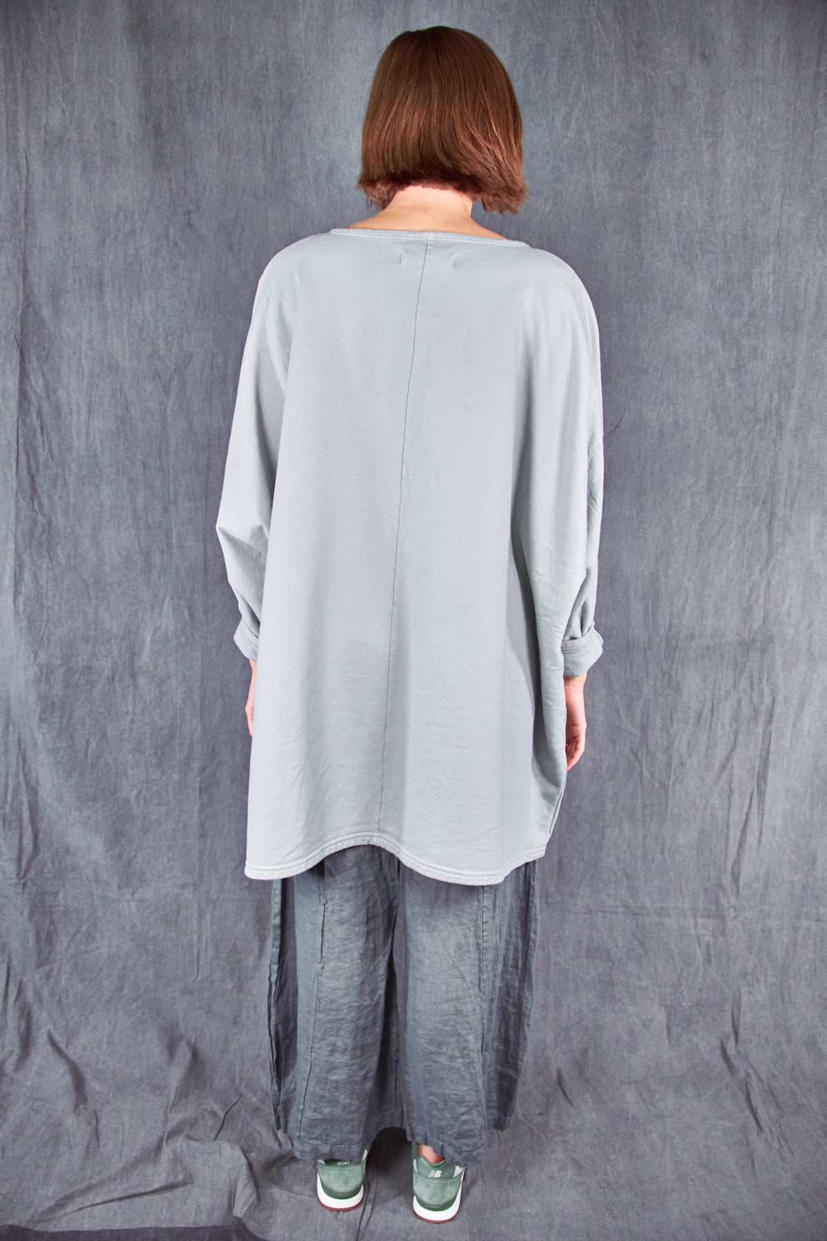 2304 Modern Sweatshirt Laurel-P