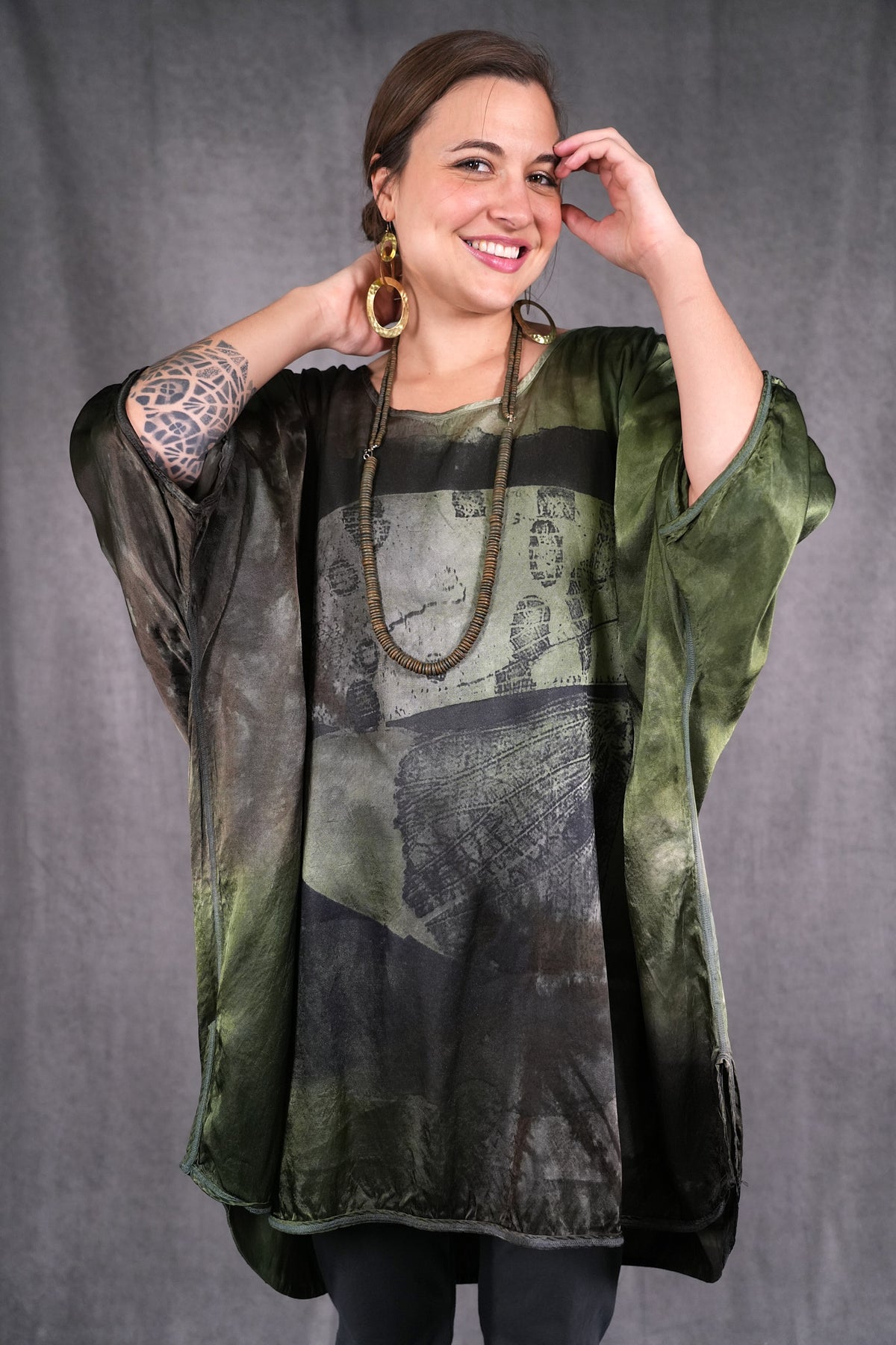 2349HD Abalone Tunic Deep Forest-P