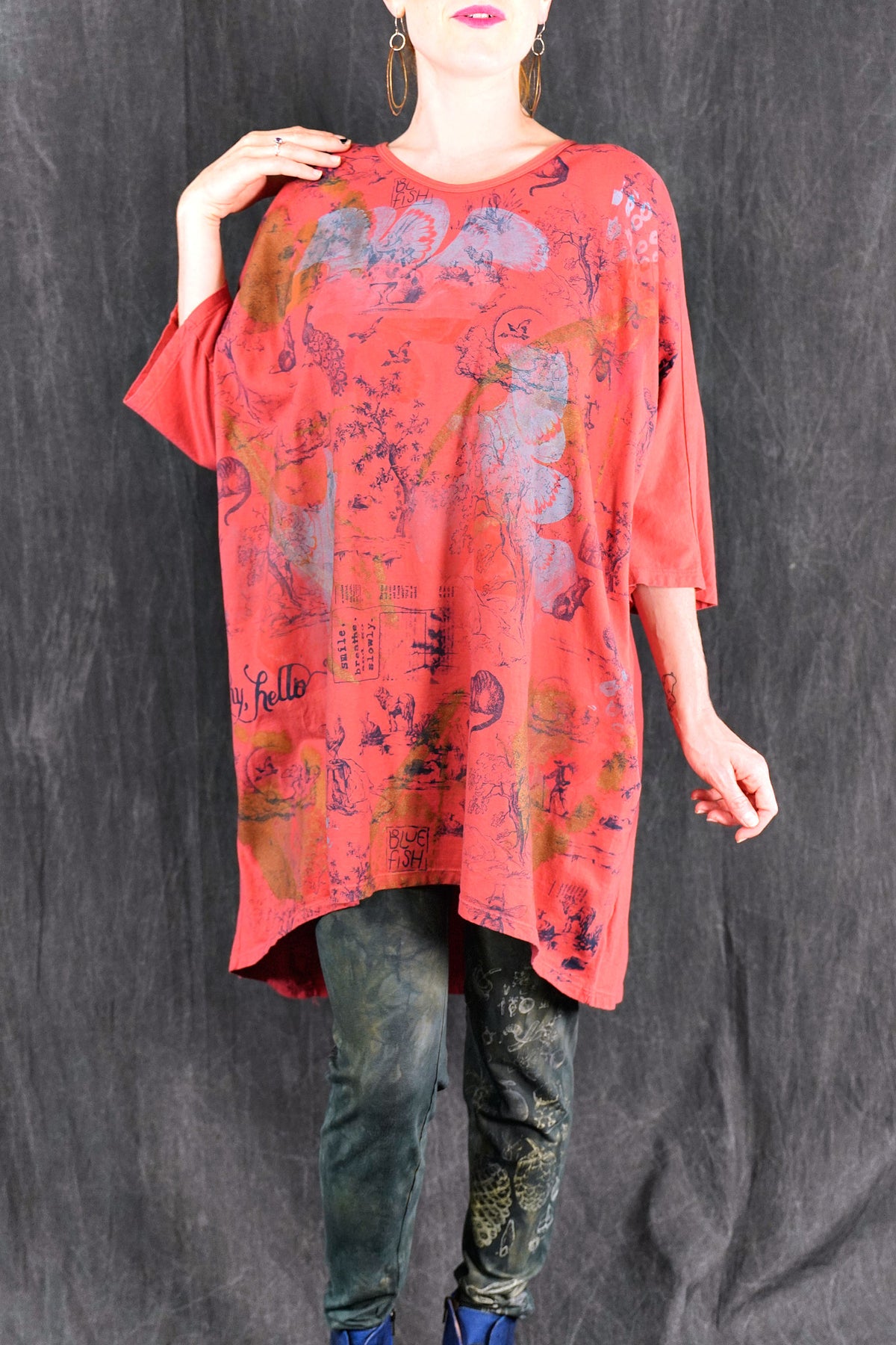 2358 Tournesol Tunic Coral Toile Wonderland