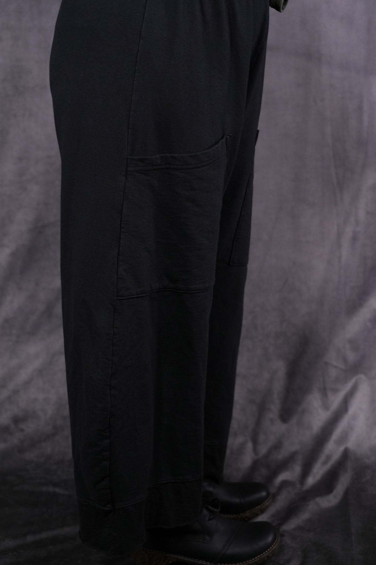 3288 Nepenthe Pant Black-U